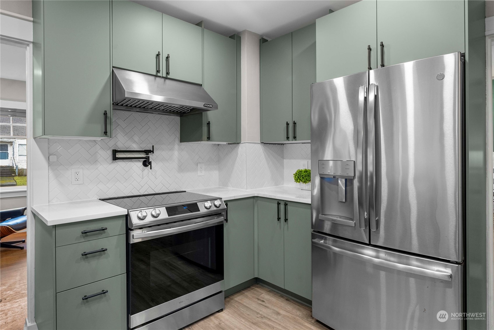 1407 Nw 61st Street Property Photo 9
