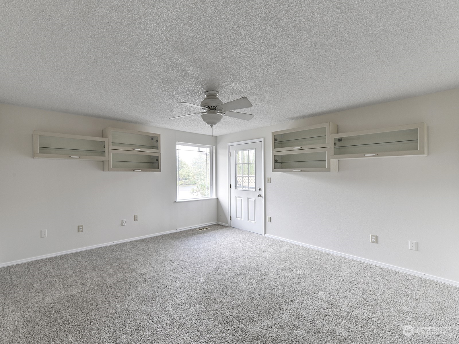 8208 Sapphire Drive Property Photo 13