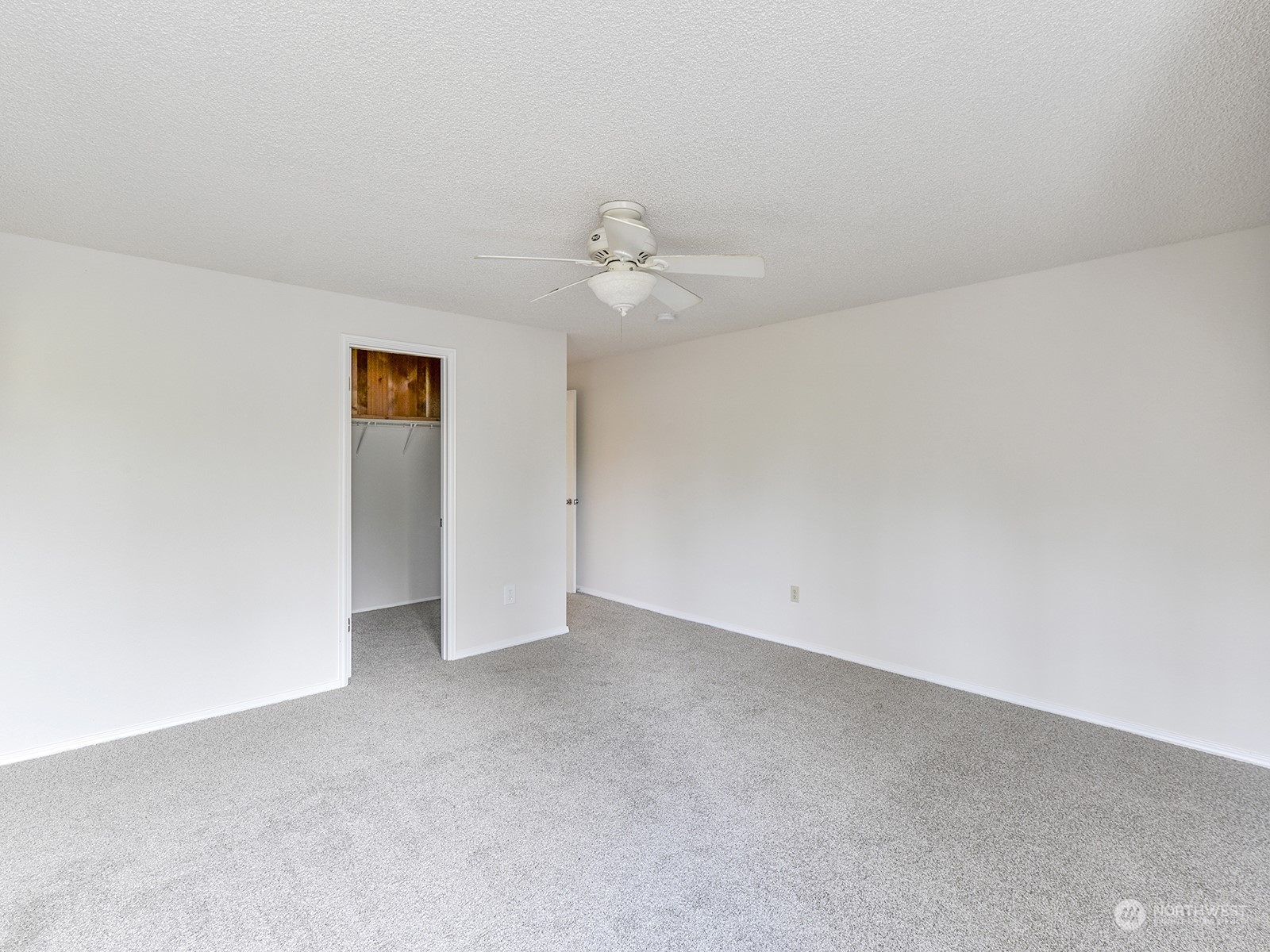 8208 Sapphire Drive Property Photo 15