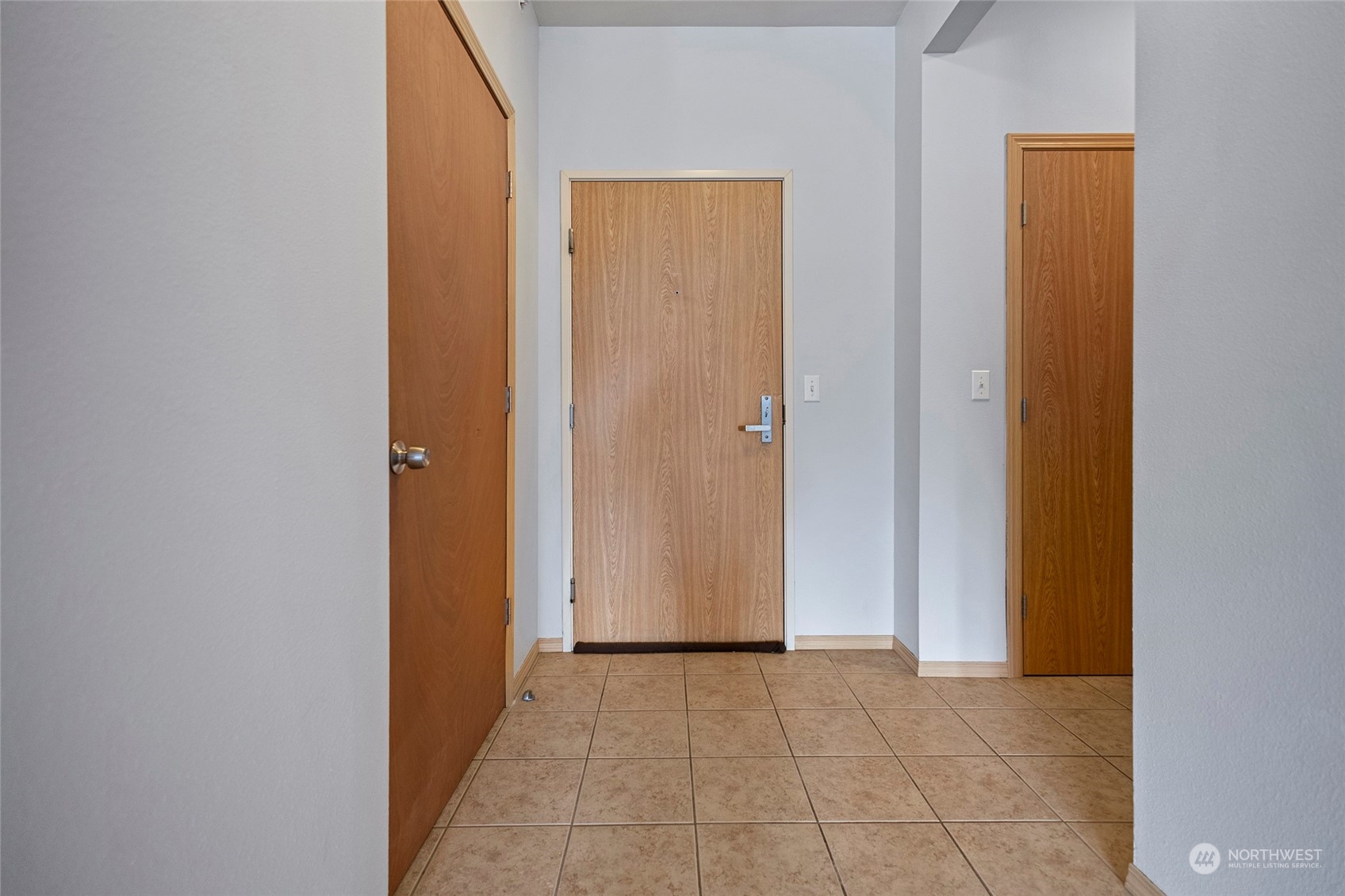 508 Darby Drive 211 Property Photo 15