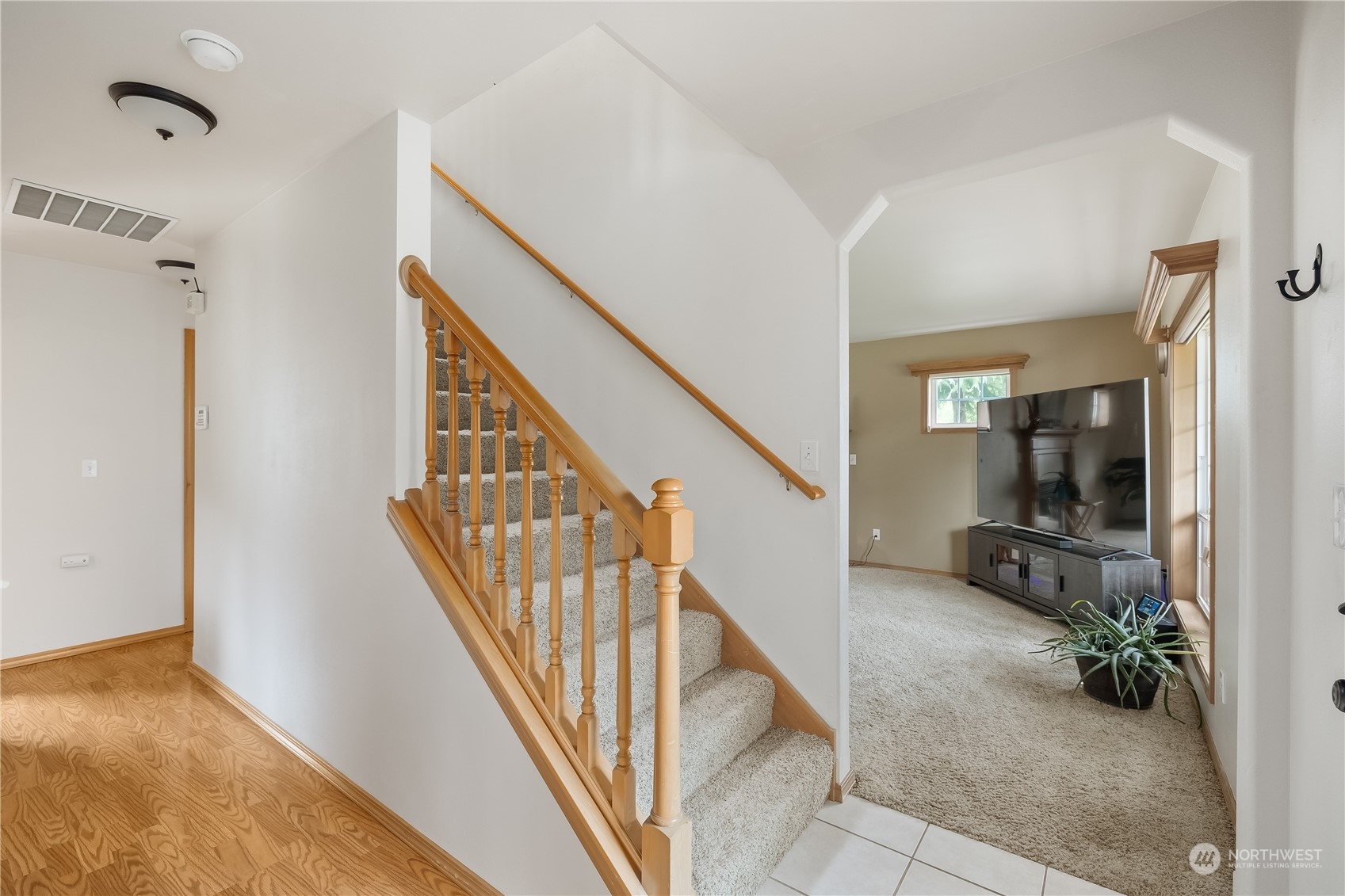 8019 Fairview Road Property Photo 12