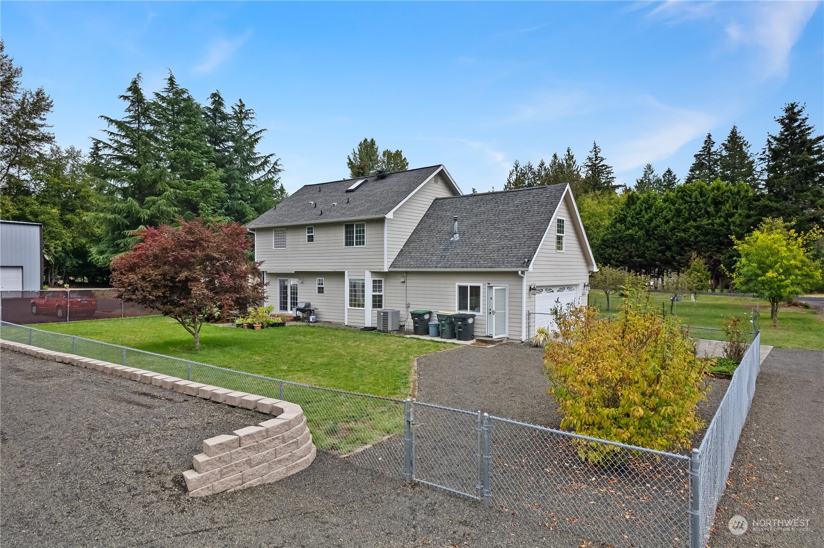 8019 Fairview Road Property Photo 32