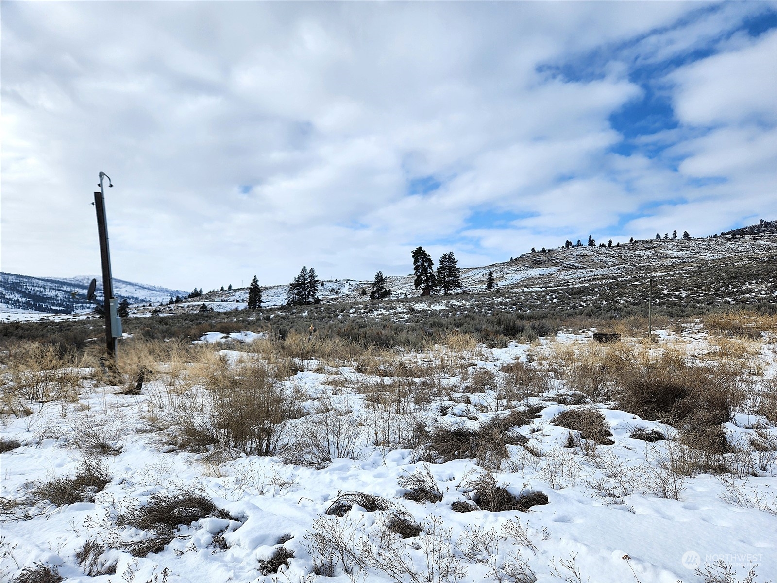 851 Highway 20 Property Photo 16