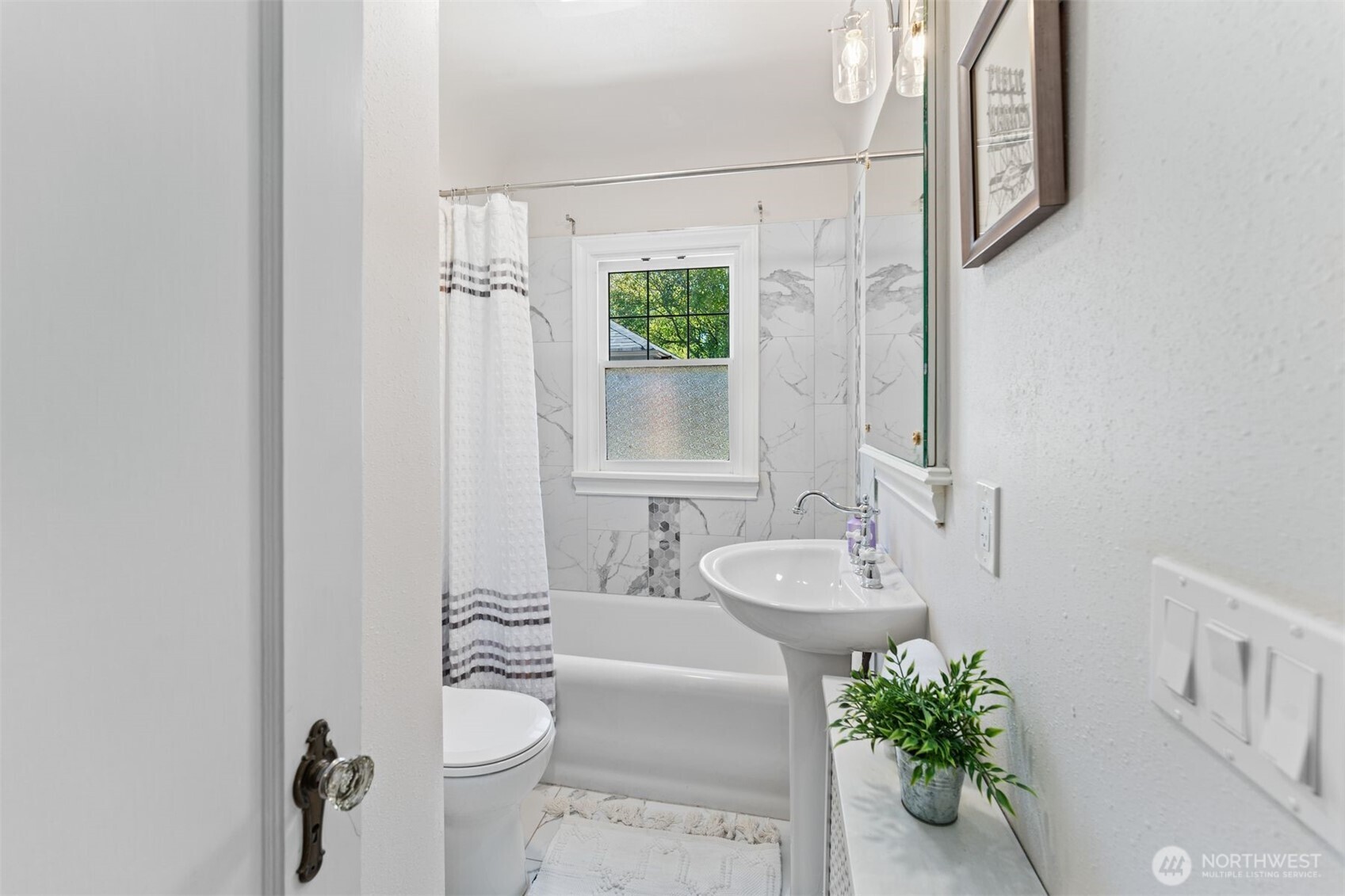 3732 47th Place Property Photo 14