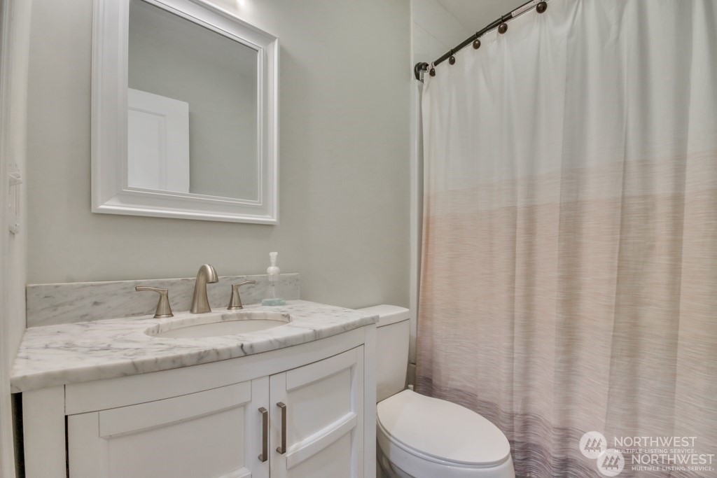 4636 S Othello Property Photo 16