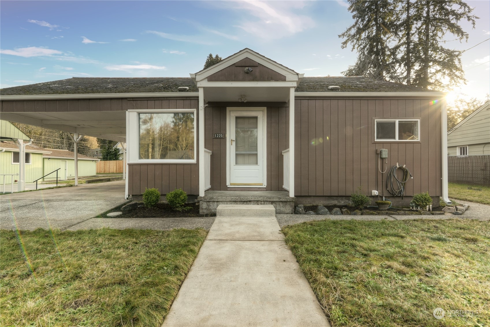 1225 18th Avenue Property Photo