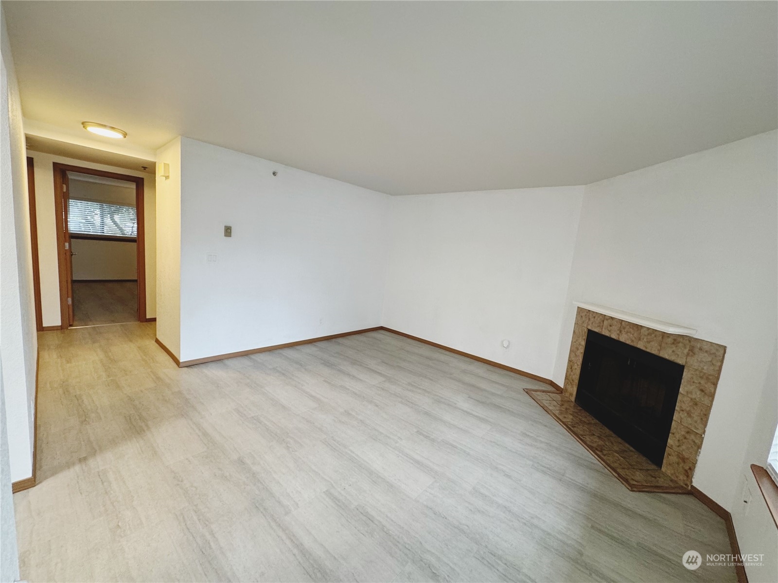 222 Ne Dogwood Street C-102 Property Photo 10