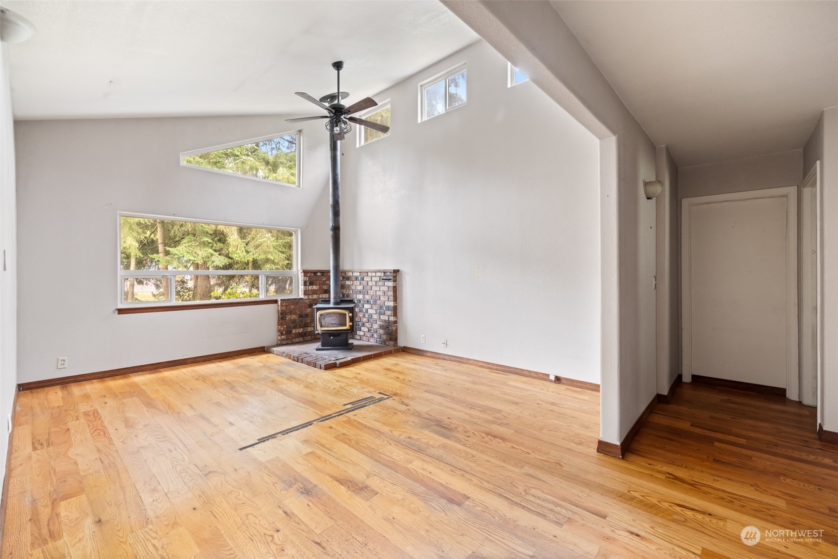 2102 Mount Pleasant Road Property Photo 5