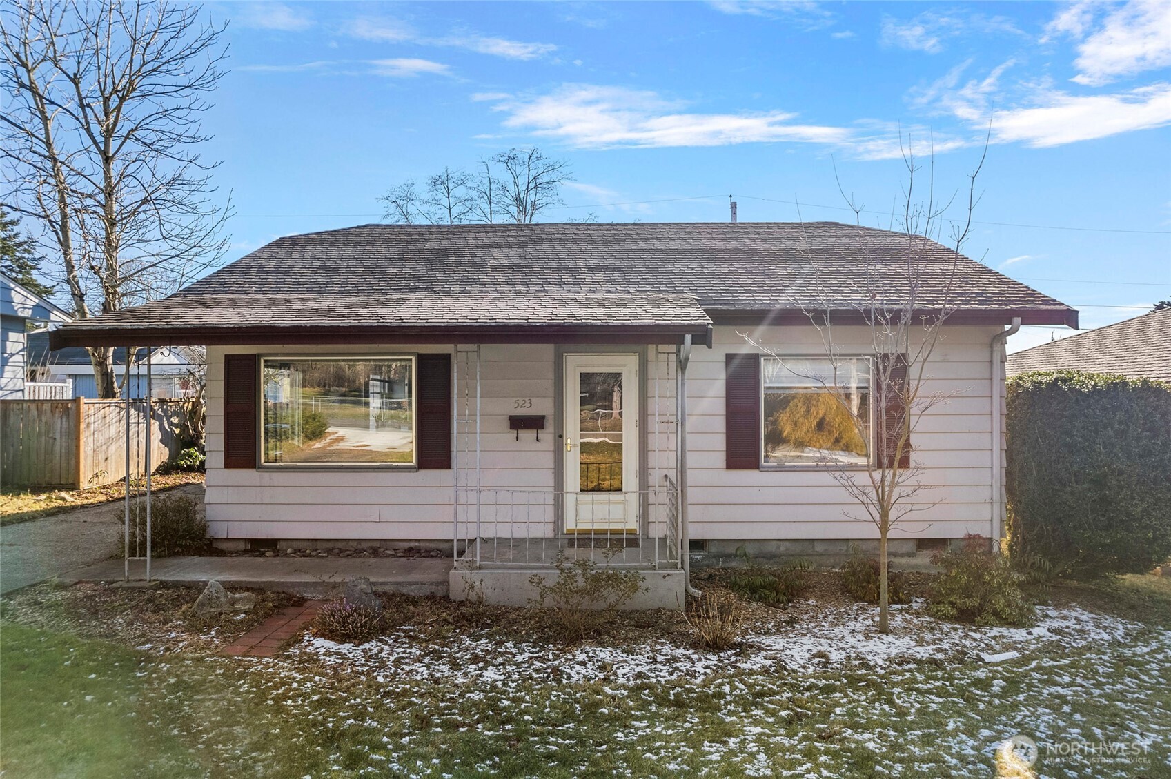 523 W Indiana Property Photo