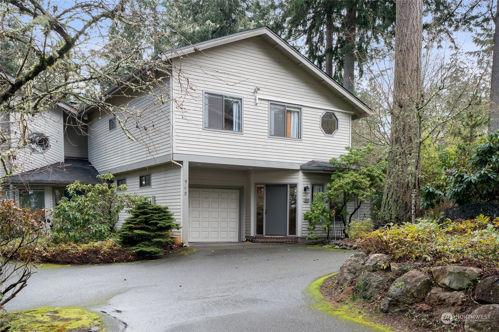 960 9th Circle Property Photo