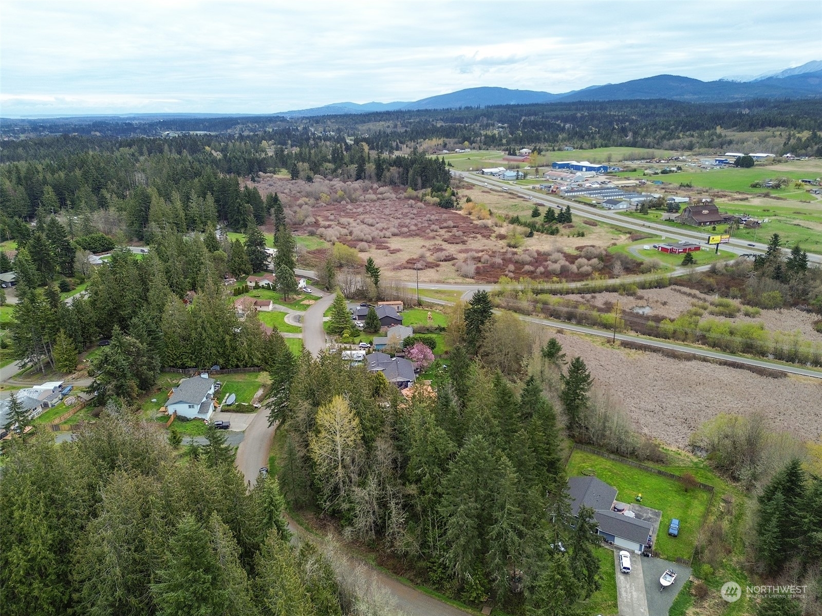 9999 Cedar Glen Lane Property Photo 7