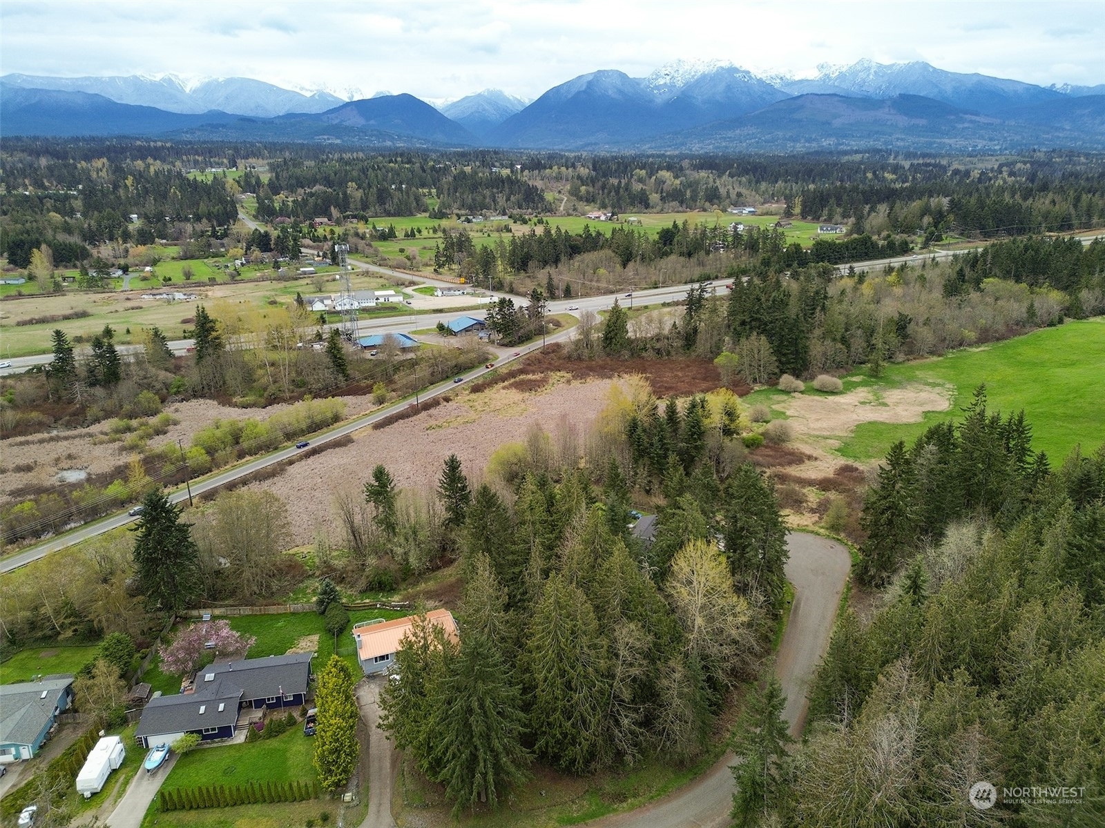 9999 Cedar Glen Lane Property Photo 12