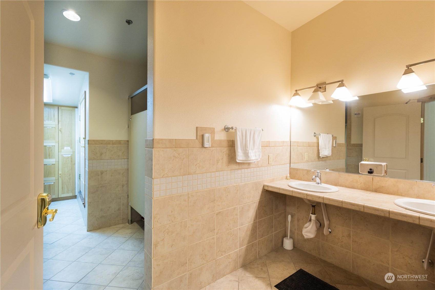 360 Knechtel Way 405 Property Photo 11