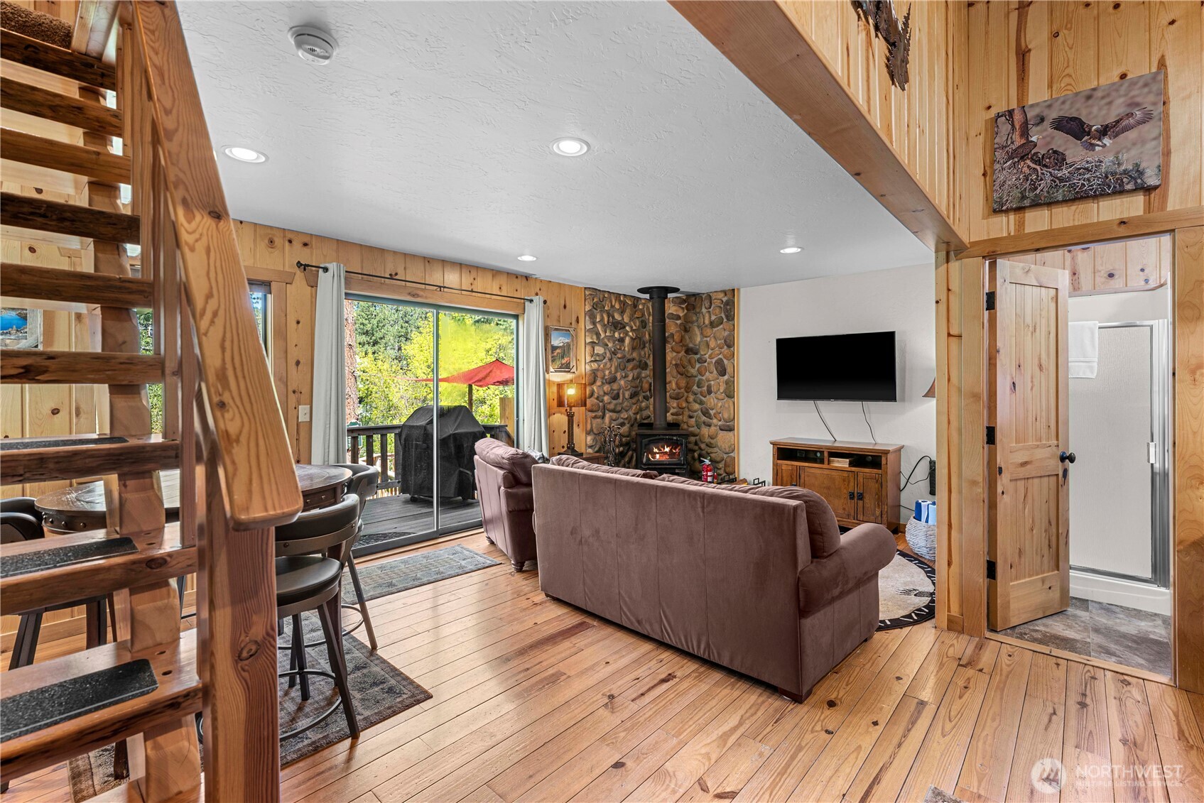 9864 E Leavenworth Road Property Photo 32