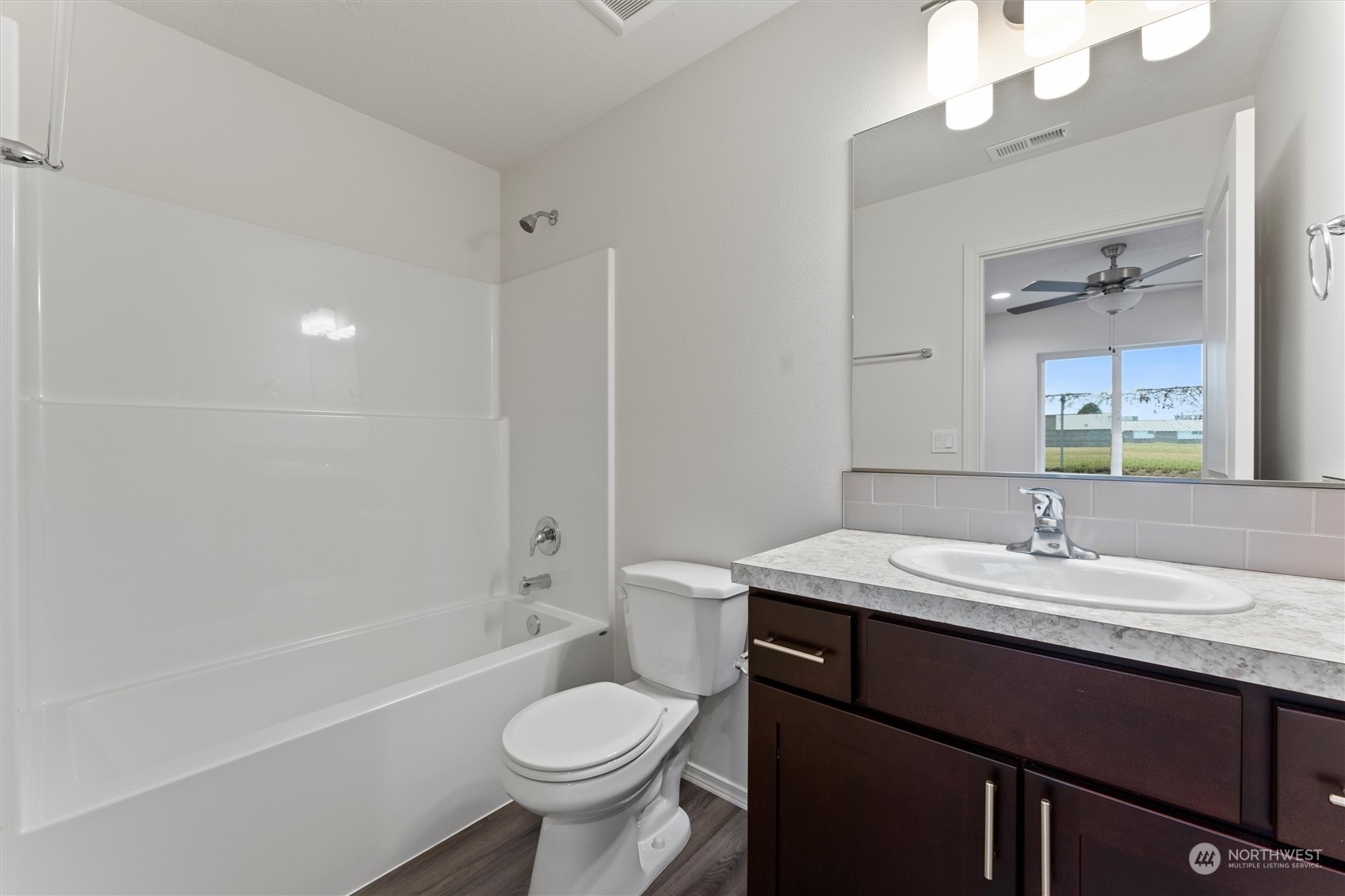 204 Cherry Street Property Photo 15