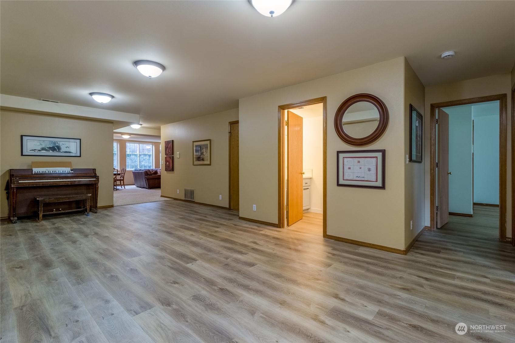 735 Cottingham Street Property Photo 24