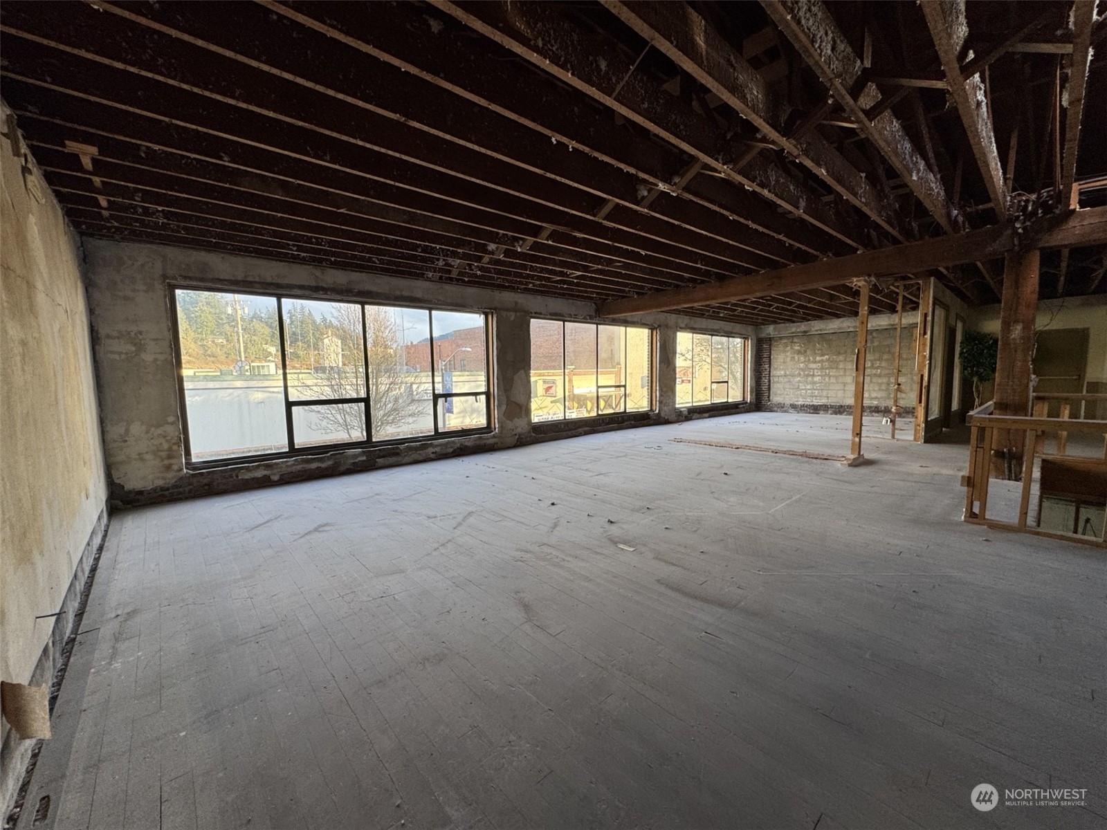 307 S 1st Street Property Photo 10