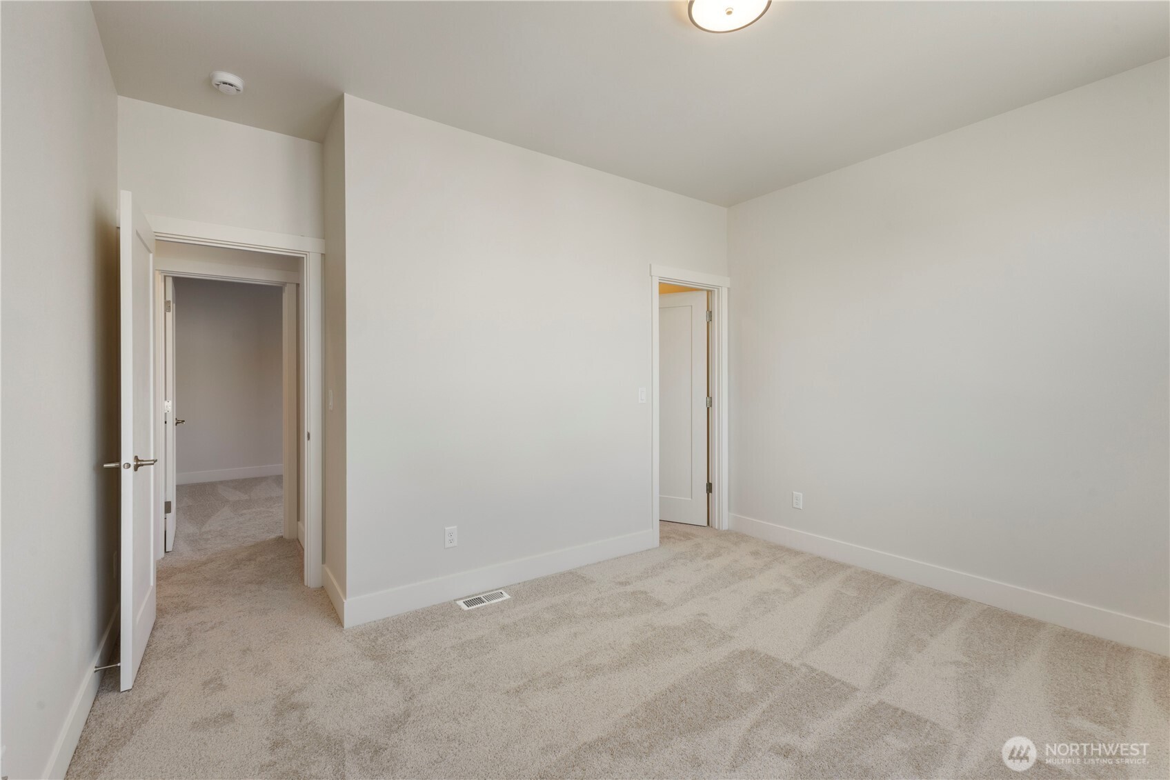 15313 208th Avenue Ct Property Photo 28