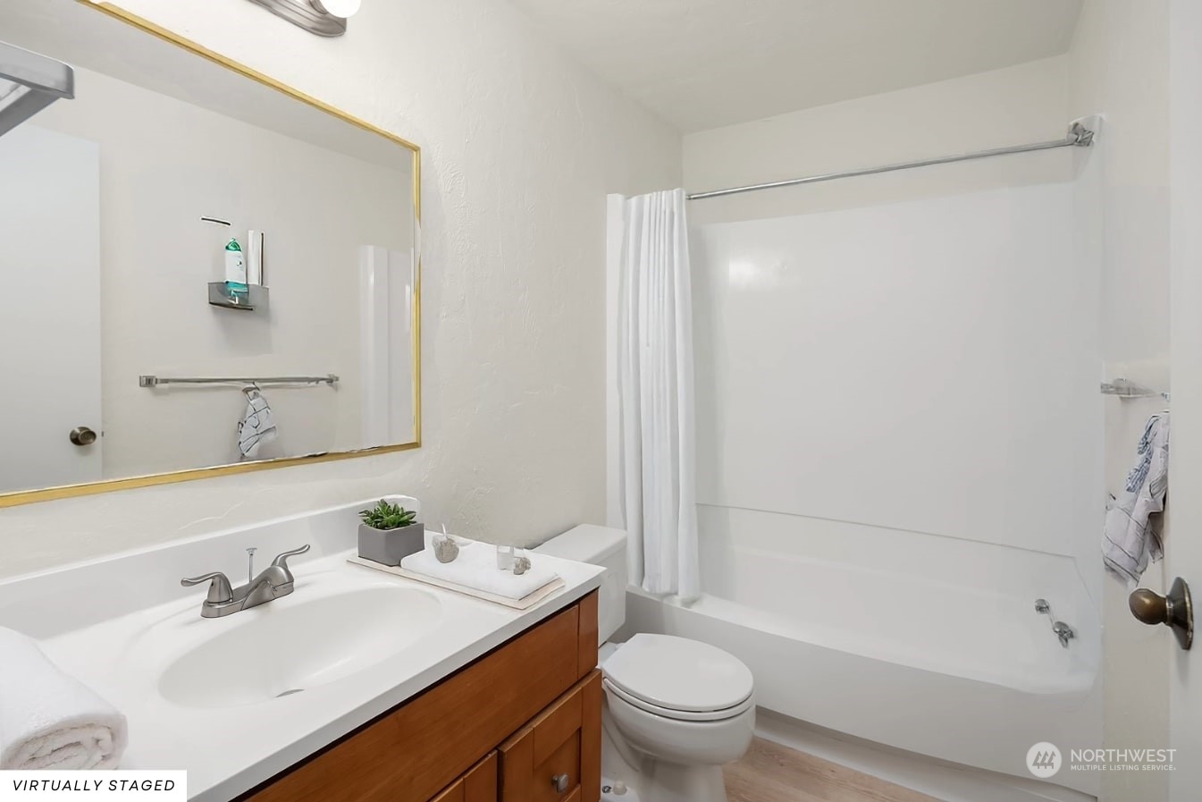 2100 N 106th Street 301 Property Photo 28