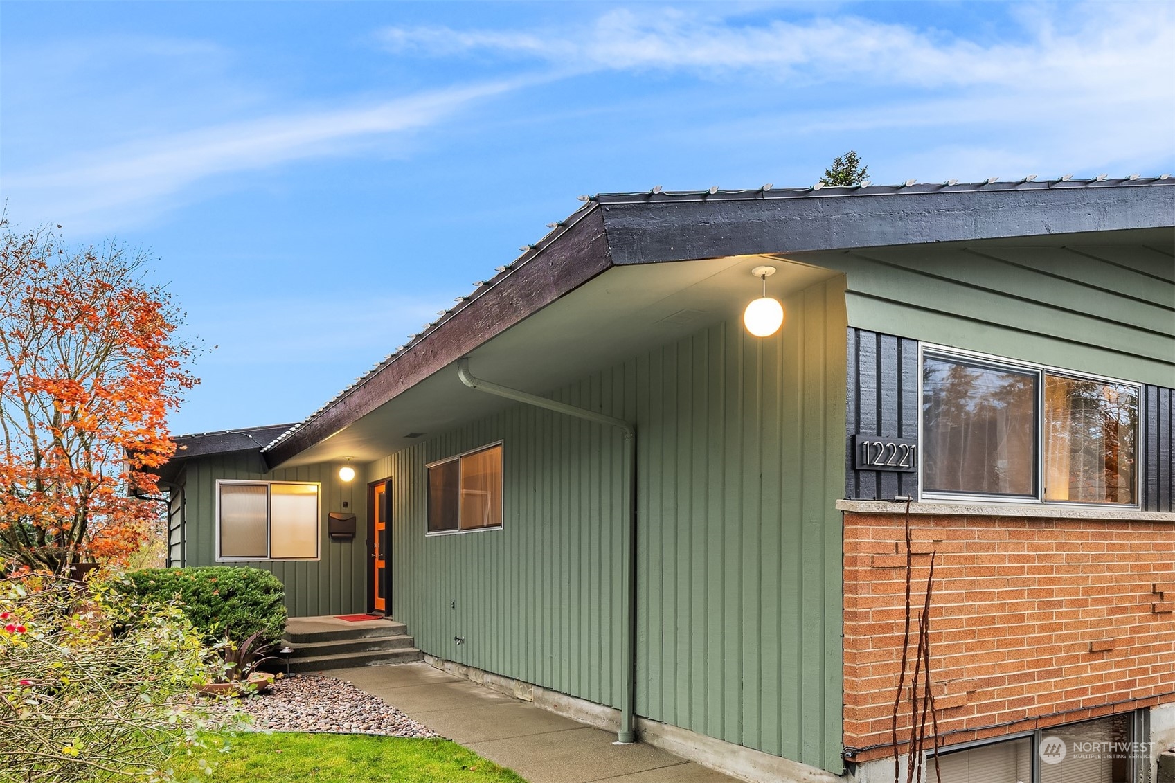 12221 1st Avenue Property Photo