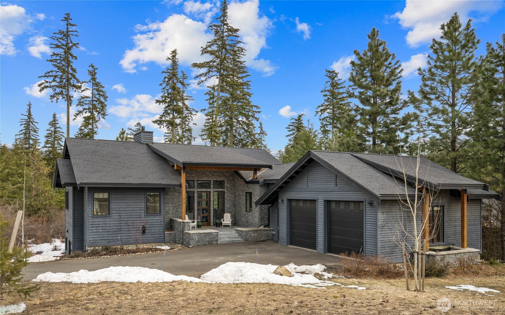 320 Kokanee Loop Property Photo
