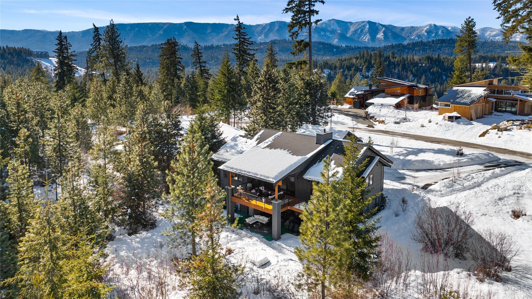 320 Kokanee Loop Property Photo 36