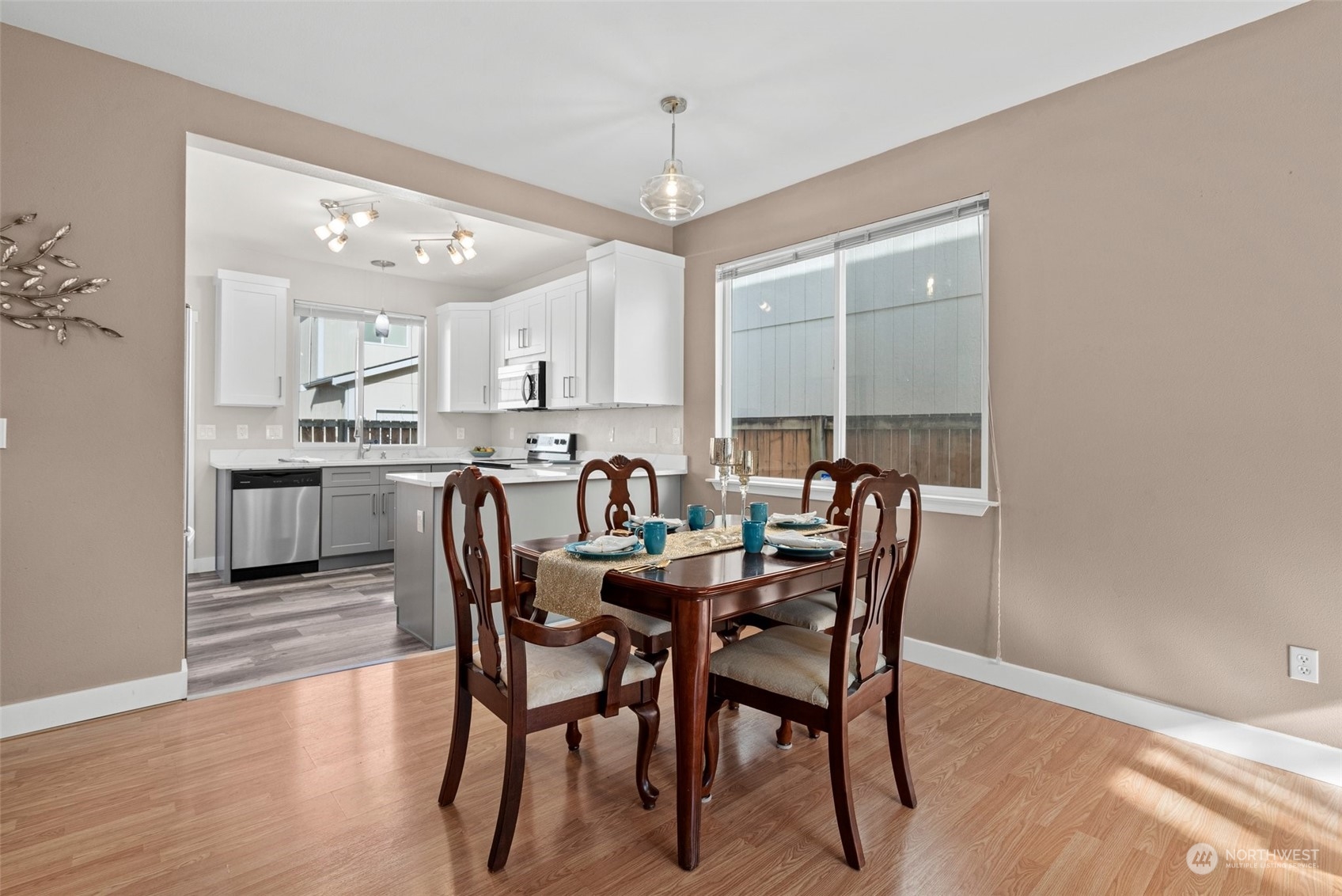6732 Steamer Drive Property Photo 12