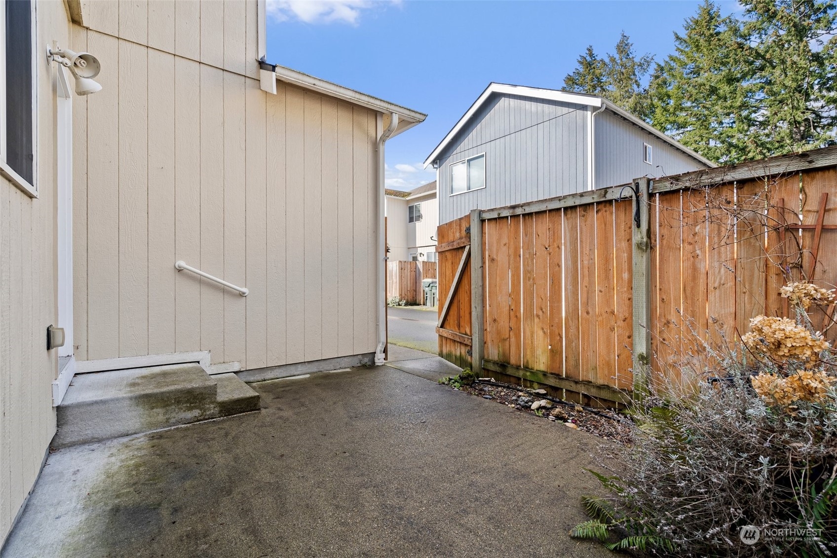 6732 Steamer Drive Property Photo 27
