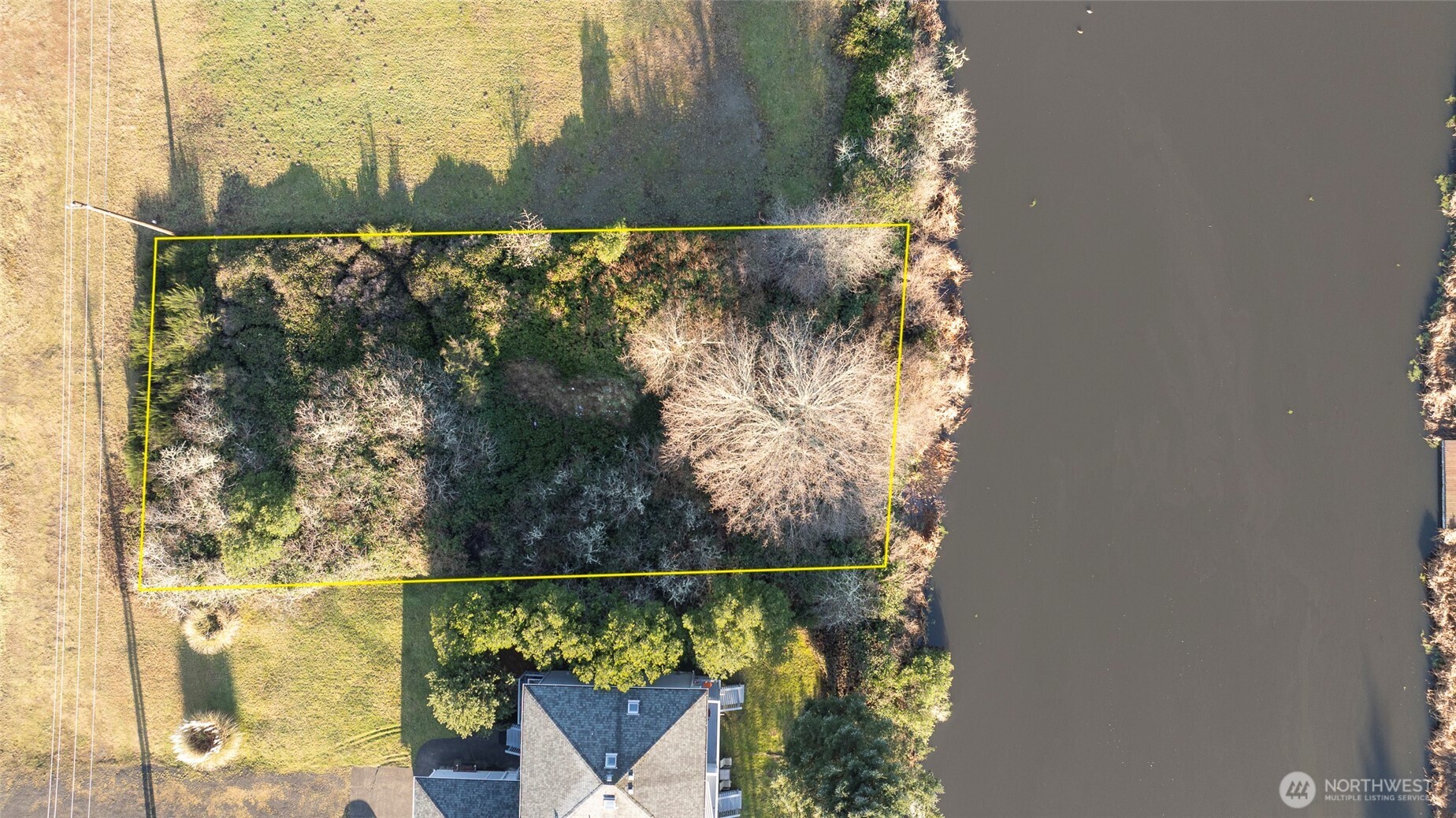 862 Point Brown Avenue Property Photo 3