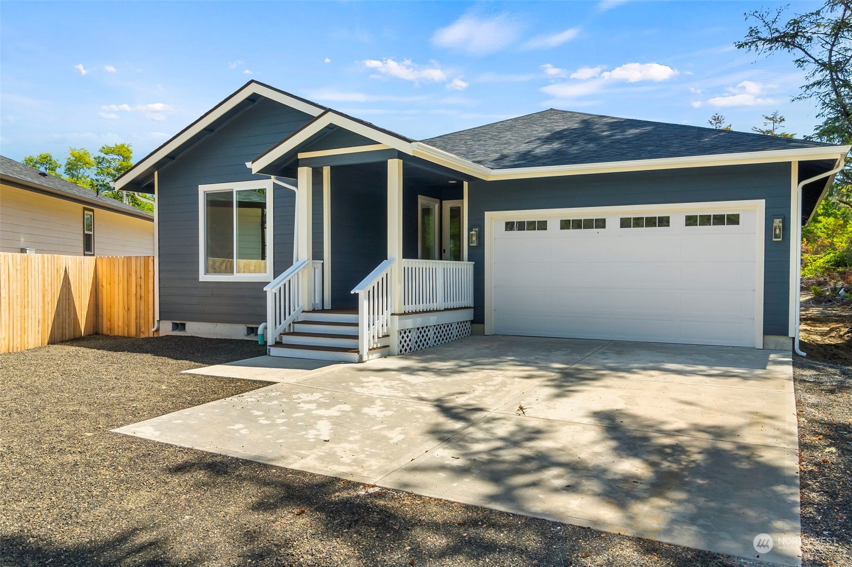737 Gadwall Court Property Photo 3