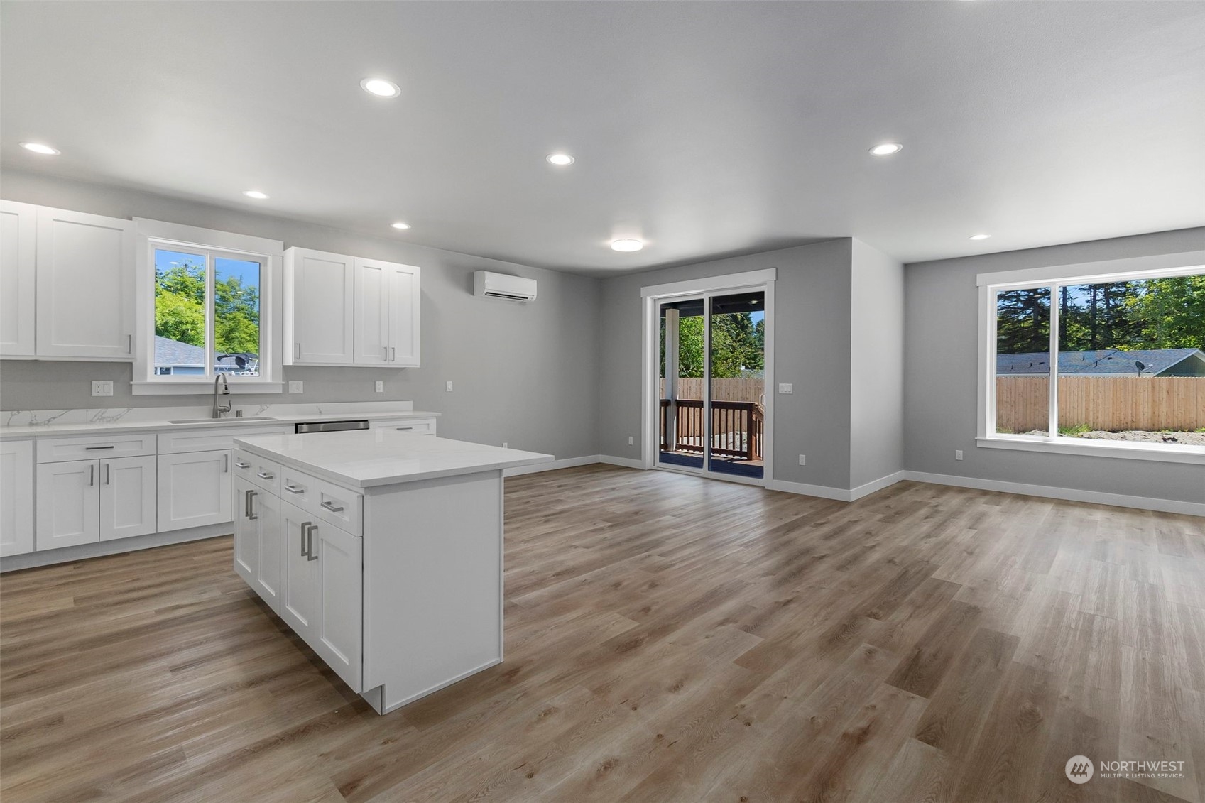 737 Gadwall Court Property Photo 11