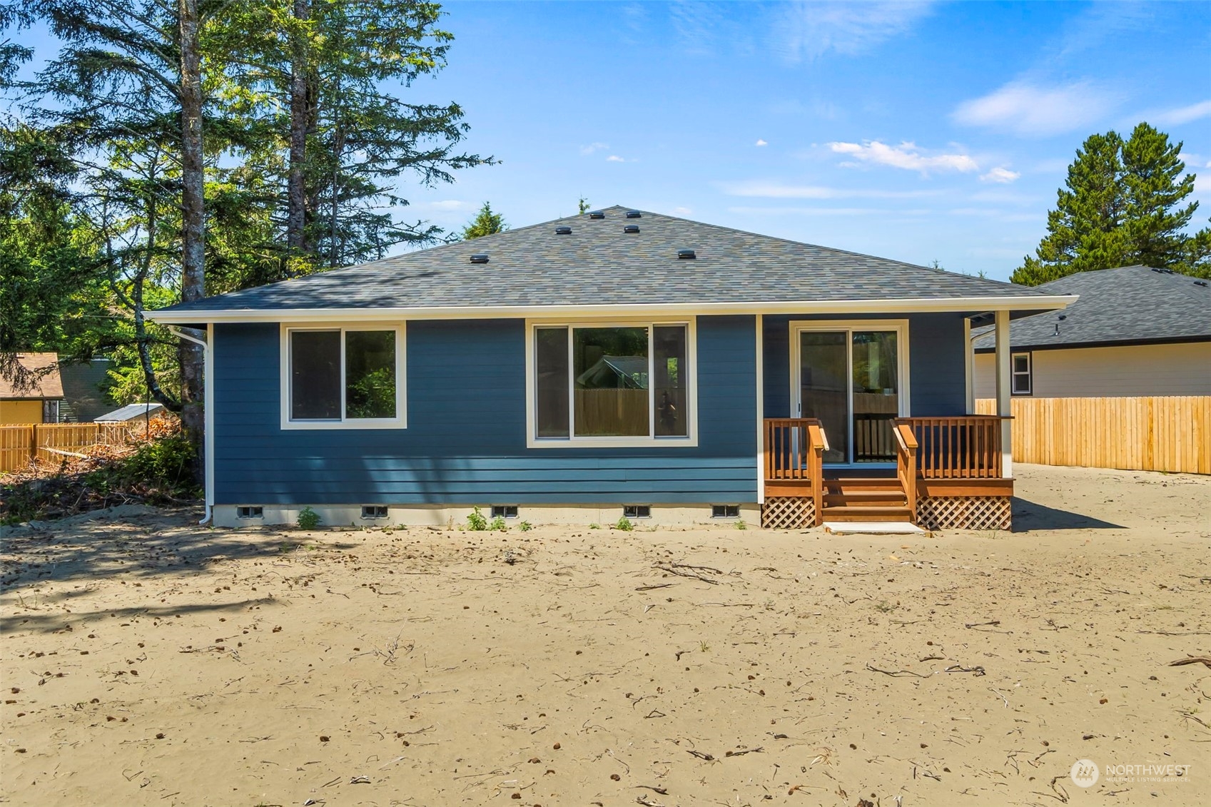 737 Gadwall Court Property Photo 35
