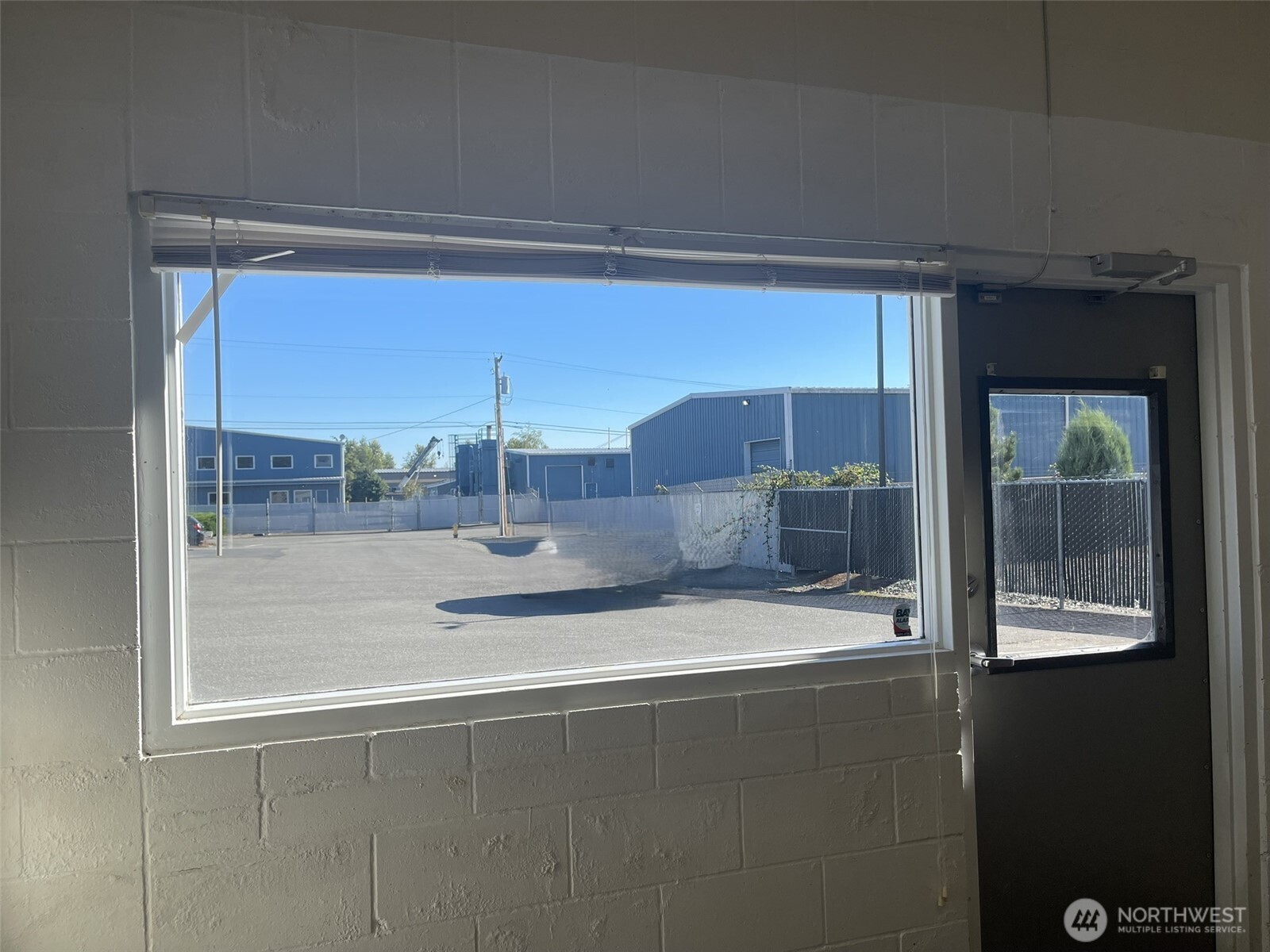 1101 Dale Lane Property Photo 2
