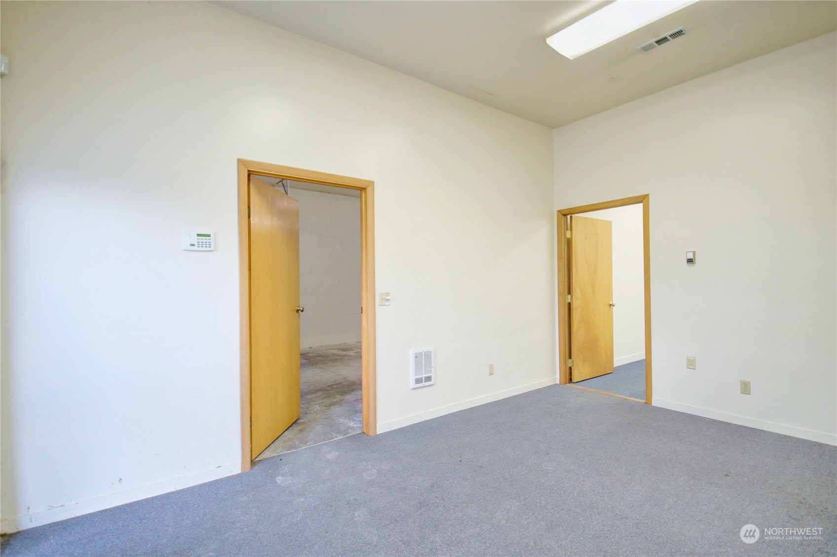1101 Dale Lane Property Photo 5