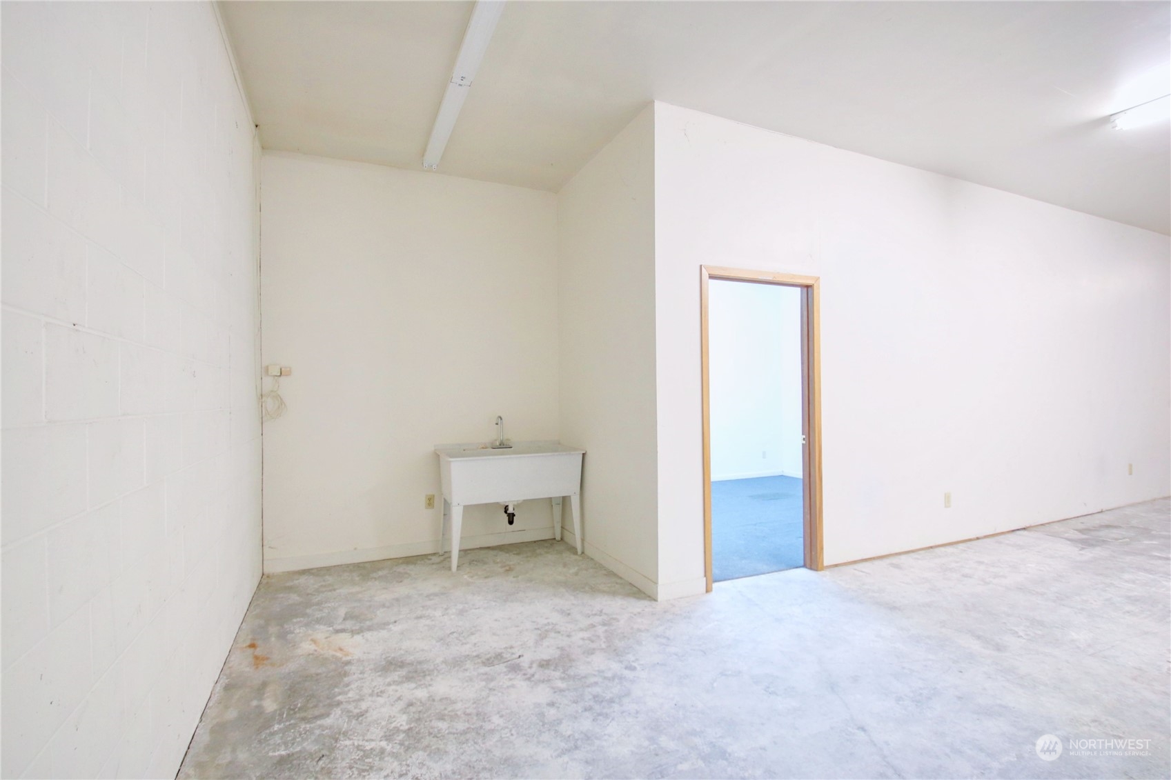 1101 Dale Lane Property Photo 7