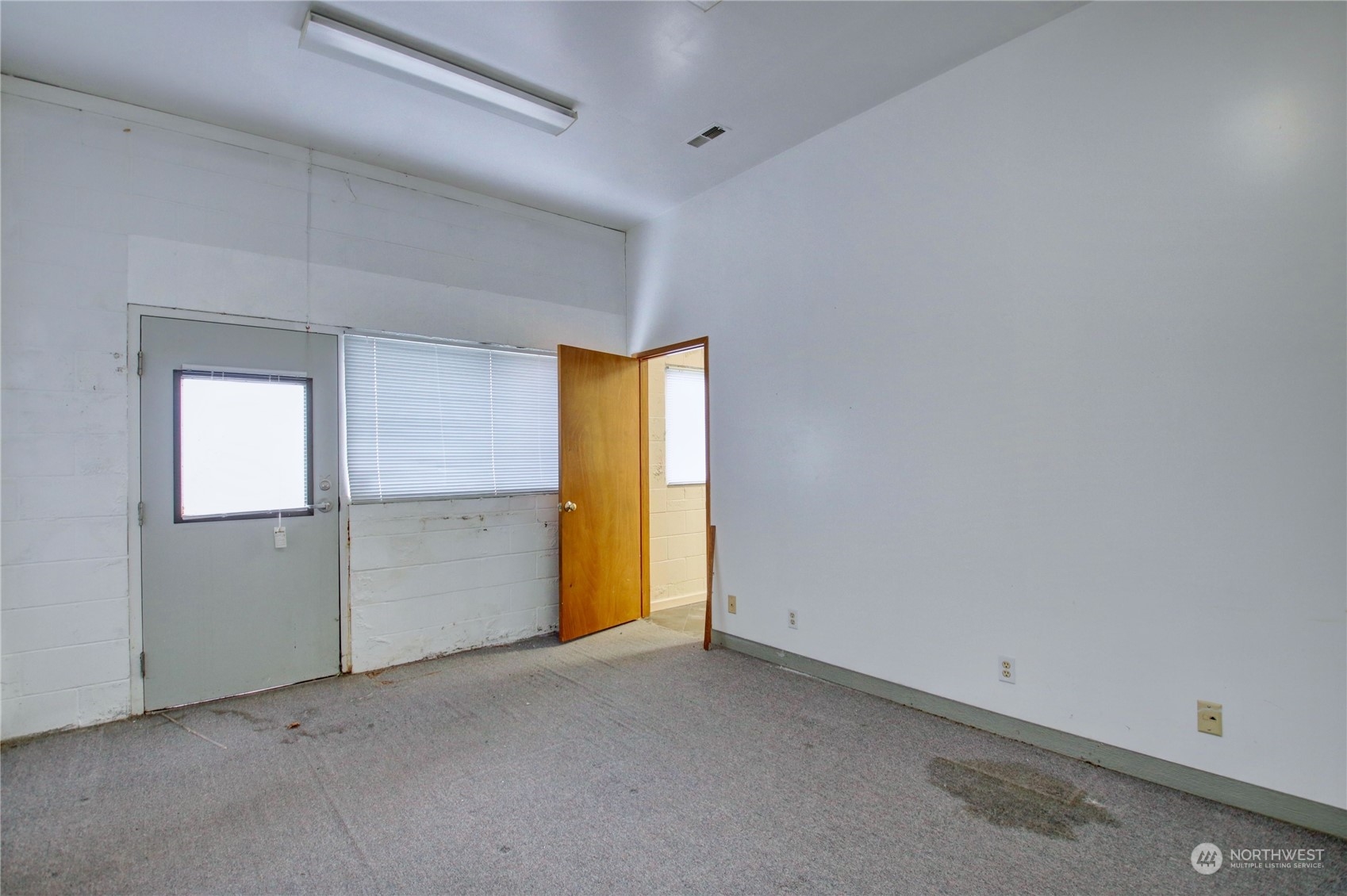 1101 Dale Lane Property Photo 35