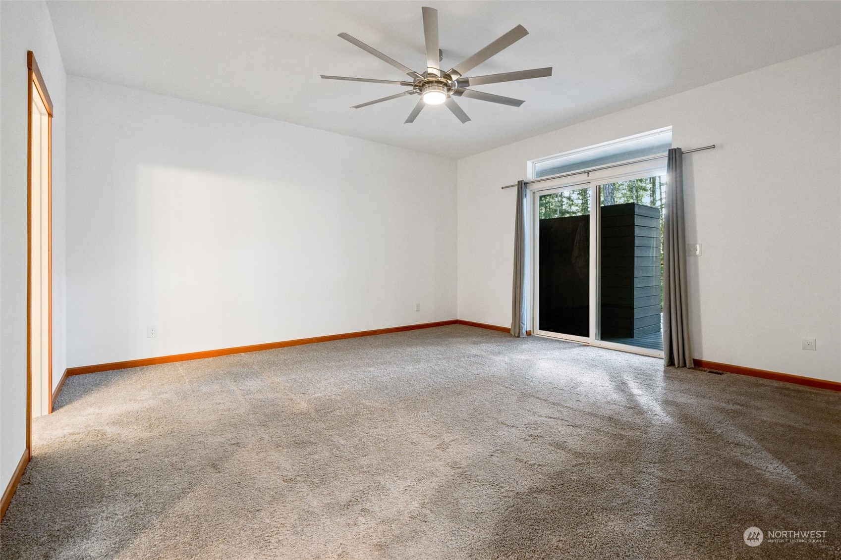 180 Ne Mountain View Drive Property Photo 16