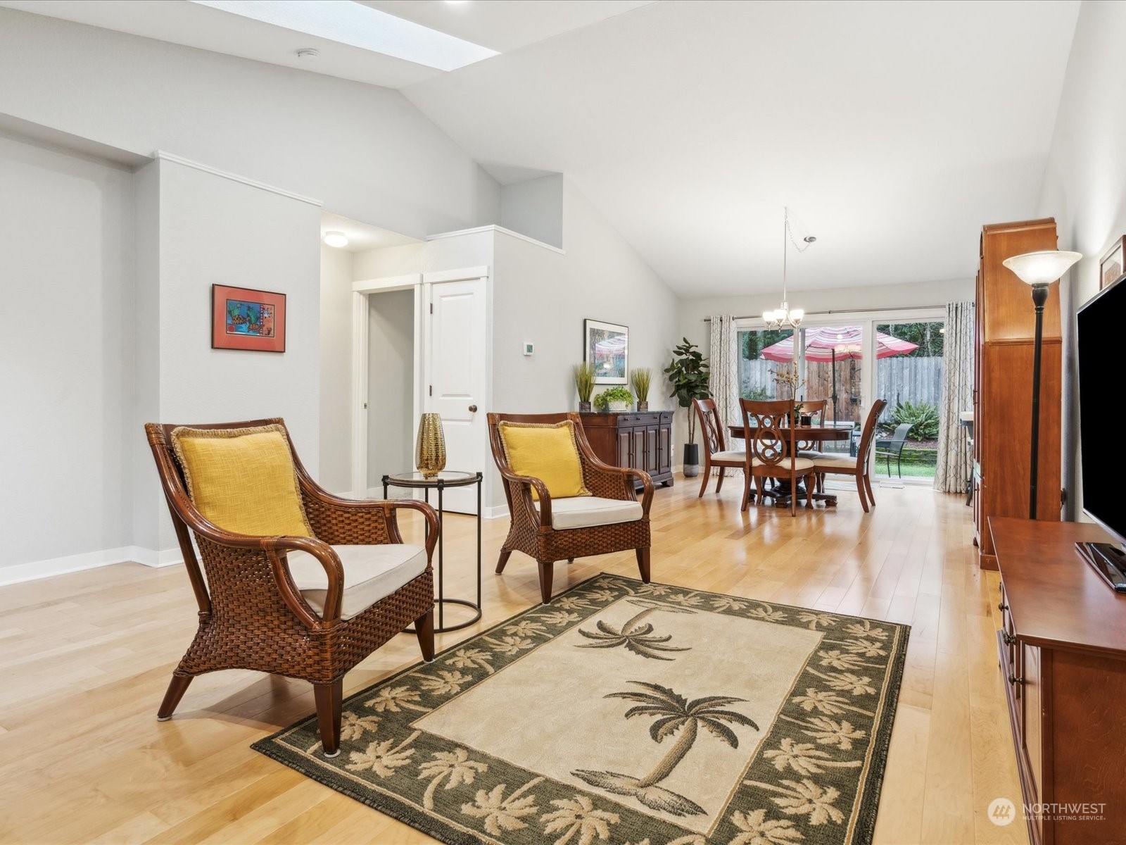 3423 Harborcrest Court Property Photo 4