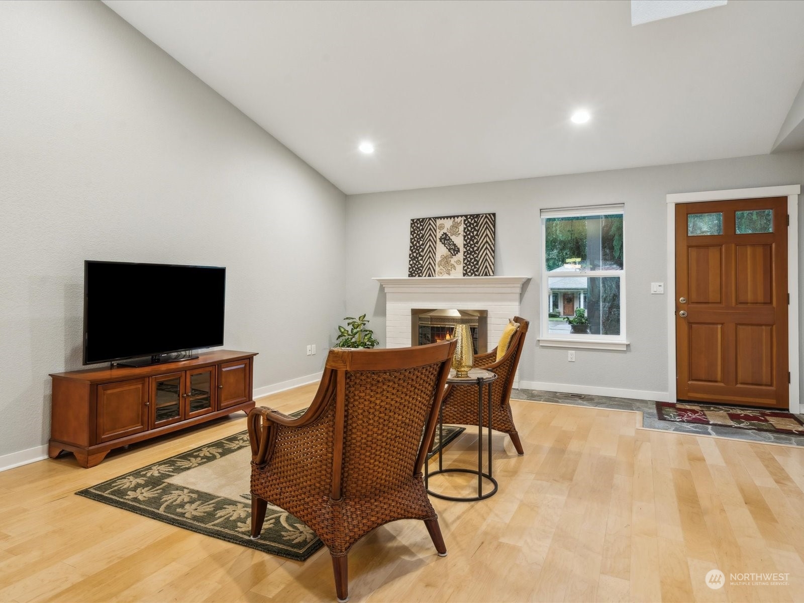 3423 Harborcrest Court Property Photo 9
