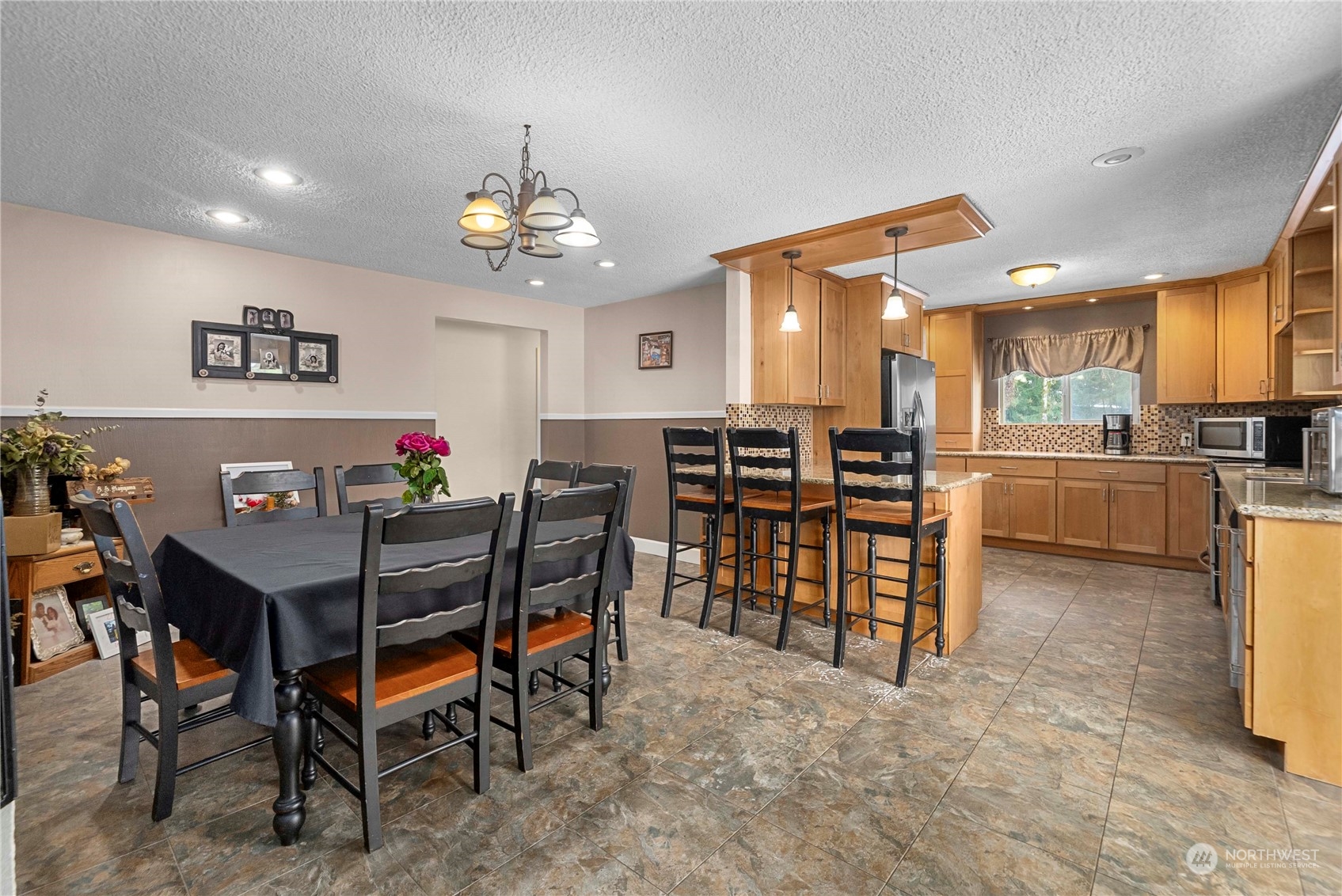 4411 Feigley Road Property Photo 11