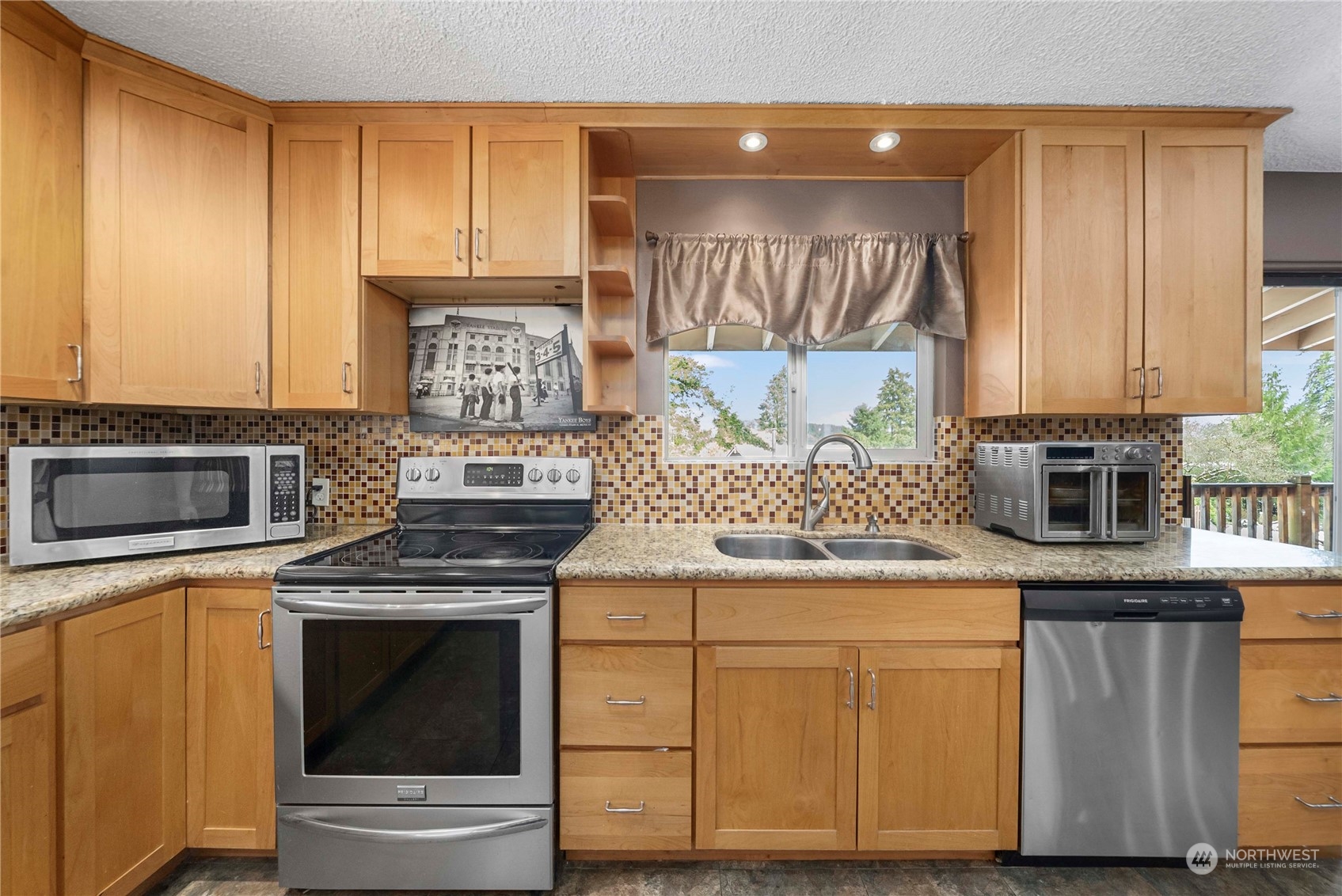 4411 Feigley Road Property Photo 14