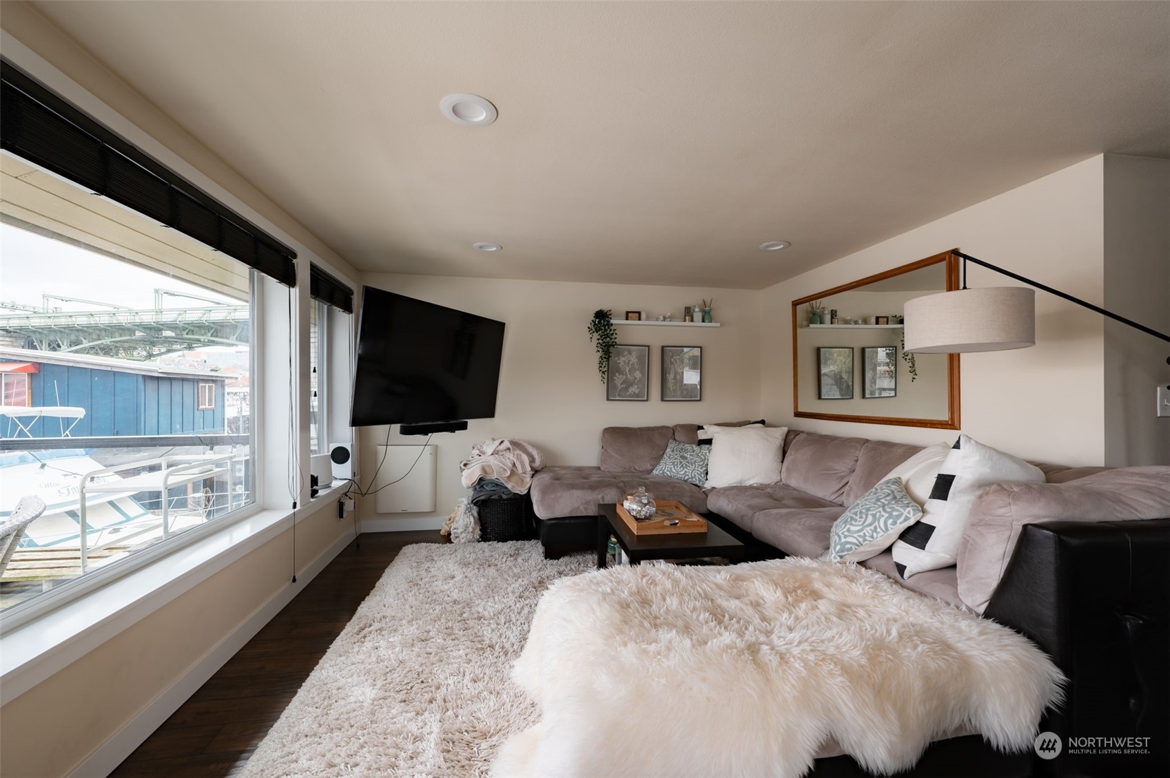 3314 Fuhrman Property Photo 4