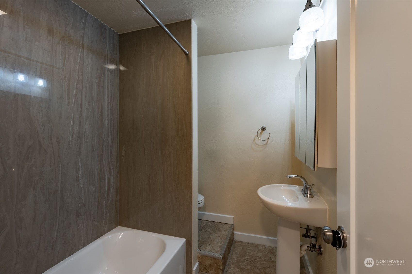 3314 Fuhrman Property Photo 15