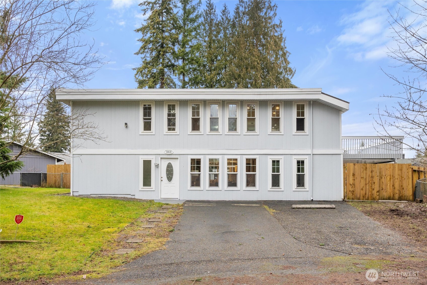1813 113th Drive Property Photo 1