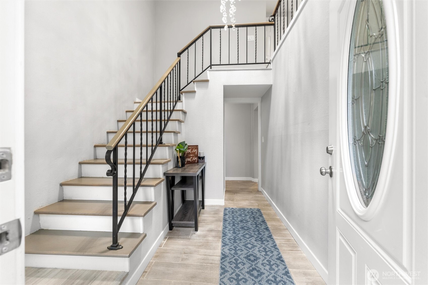 1813 113th Drive Property Photo 3