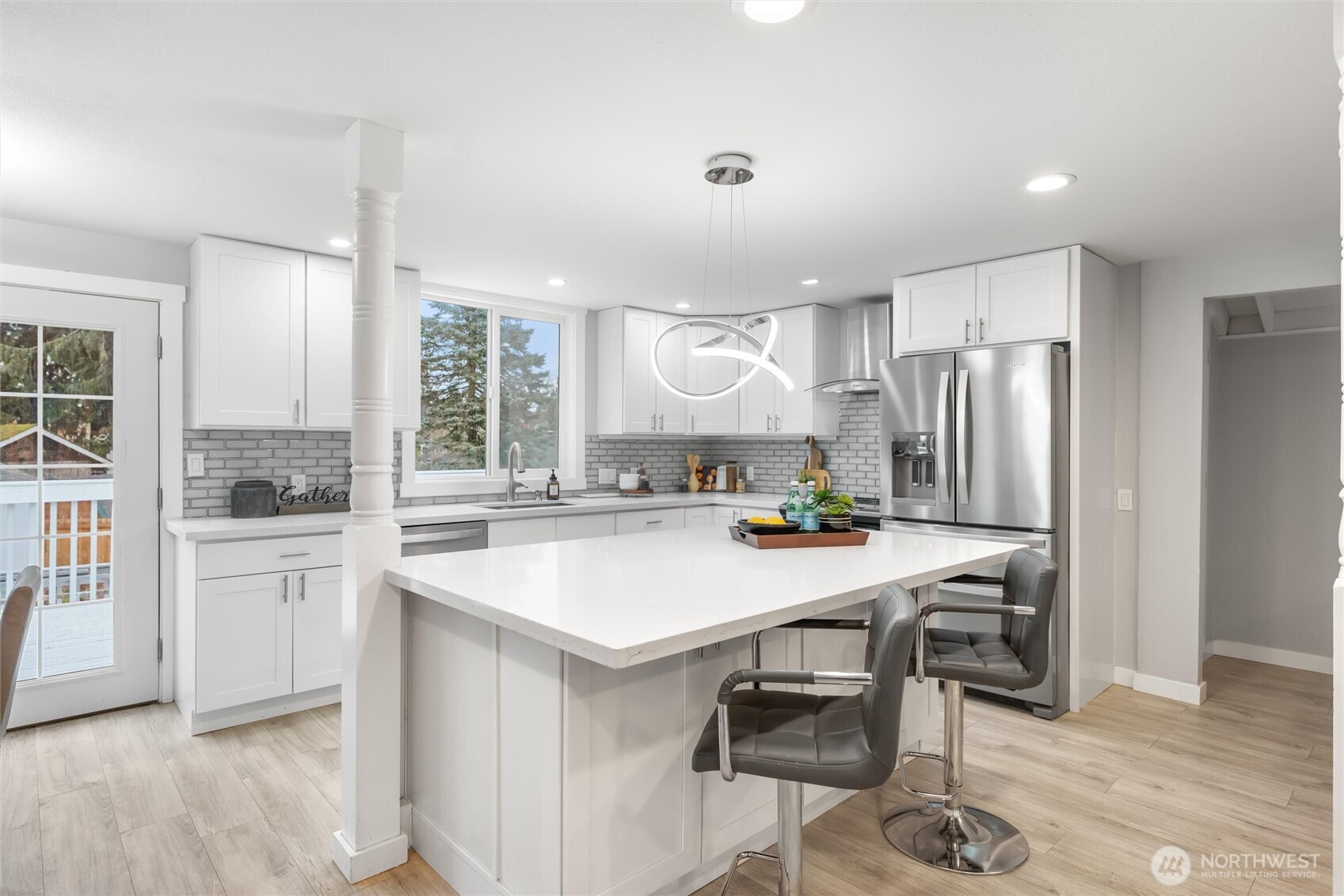 1813 113th Drive Property Photo 12