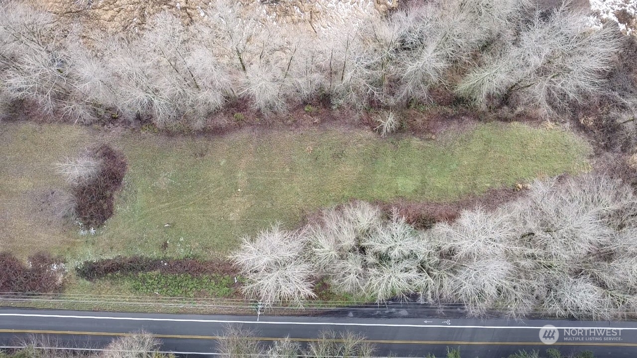 2200 Black Lake Boulevard Property Photo 5