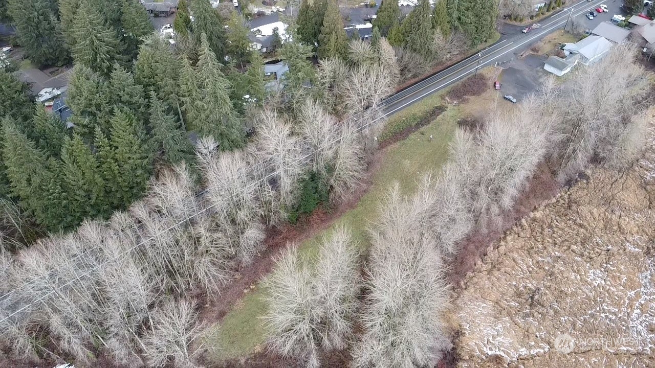 2200 Black Lake Boulevard Property Photo 12