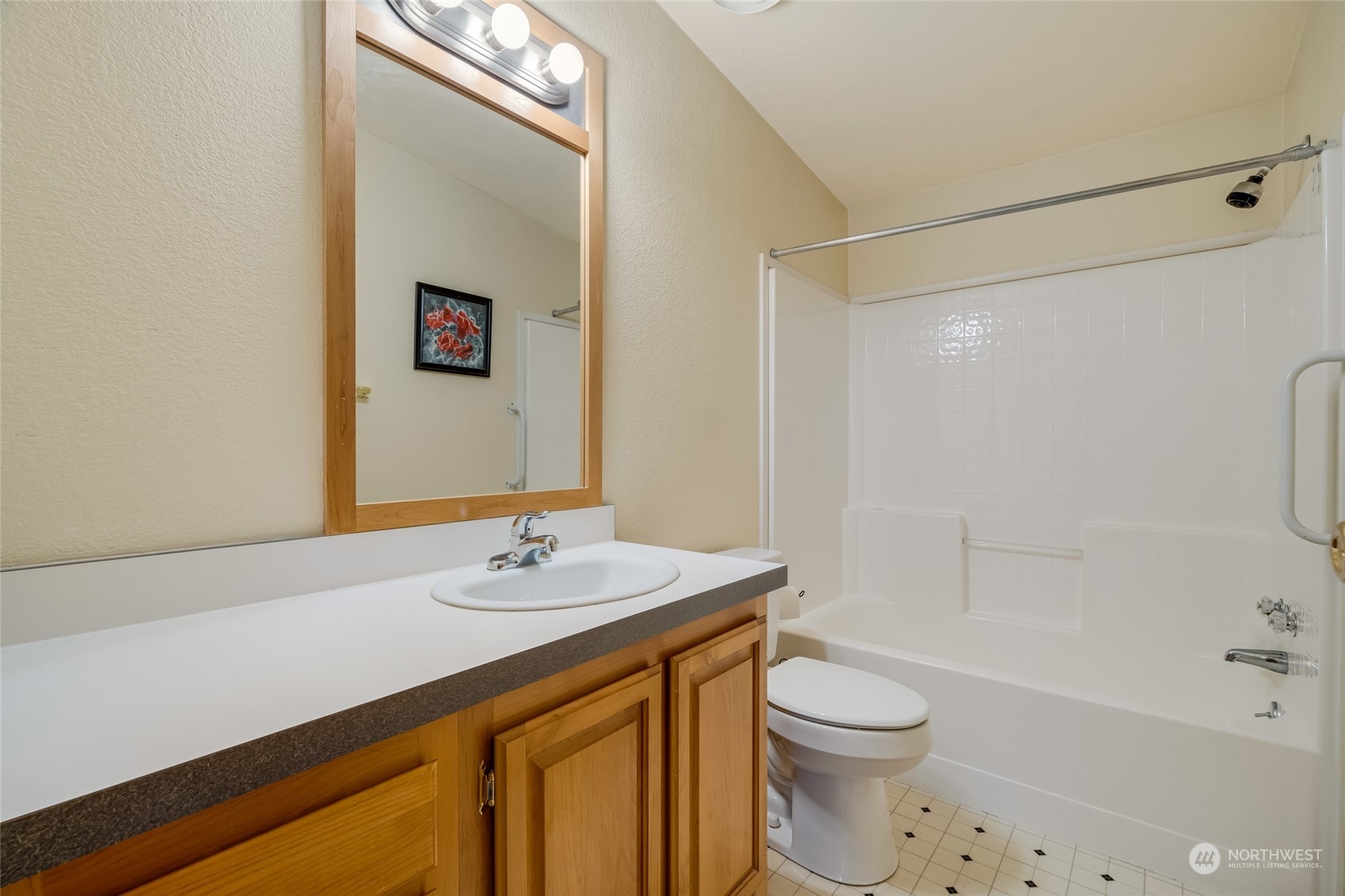 1033 Courtney Lane Property Photo 18