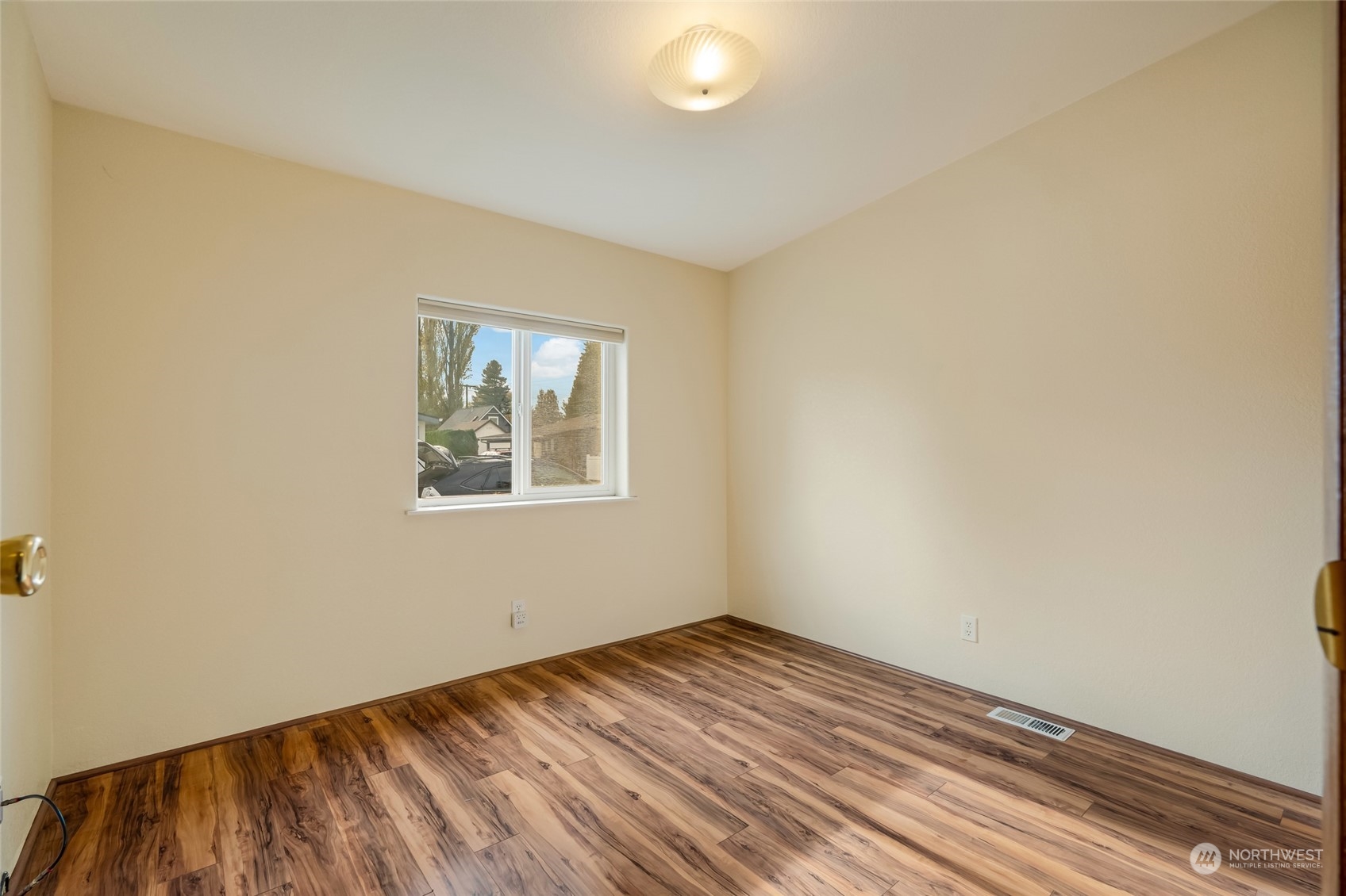 1033 Courtney Lane Property Photo 19